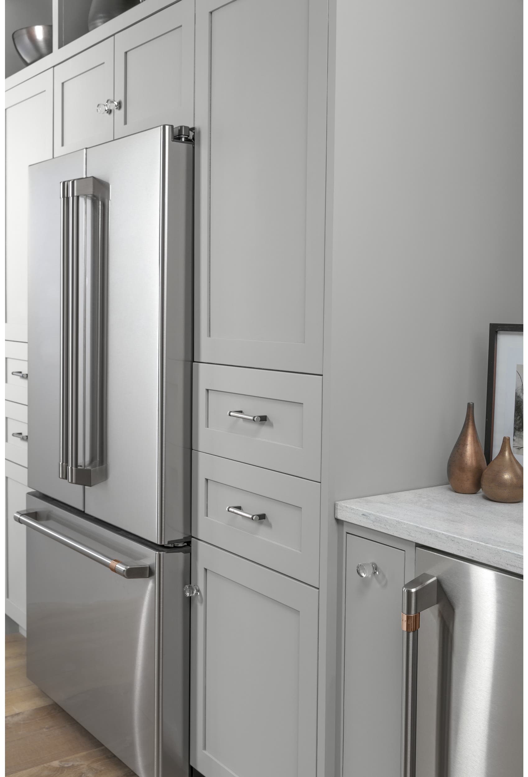 Cafe CWE23SP2MS1 Stainless Steel with Brushed Stainless Handles