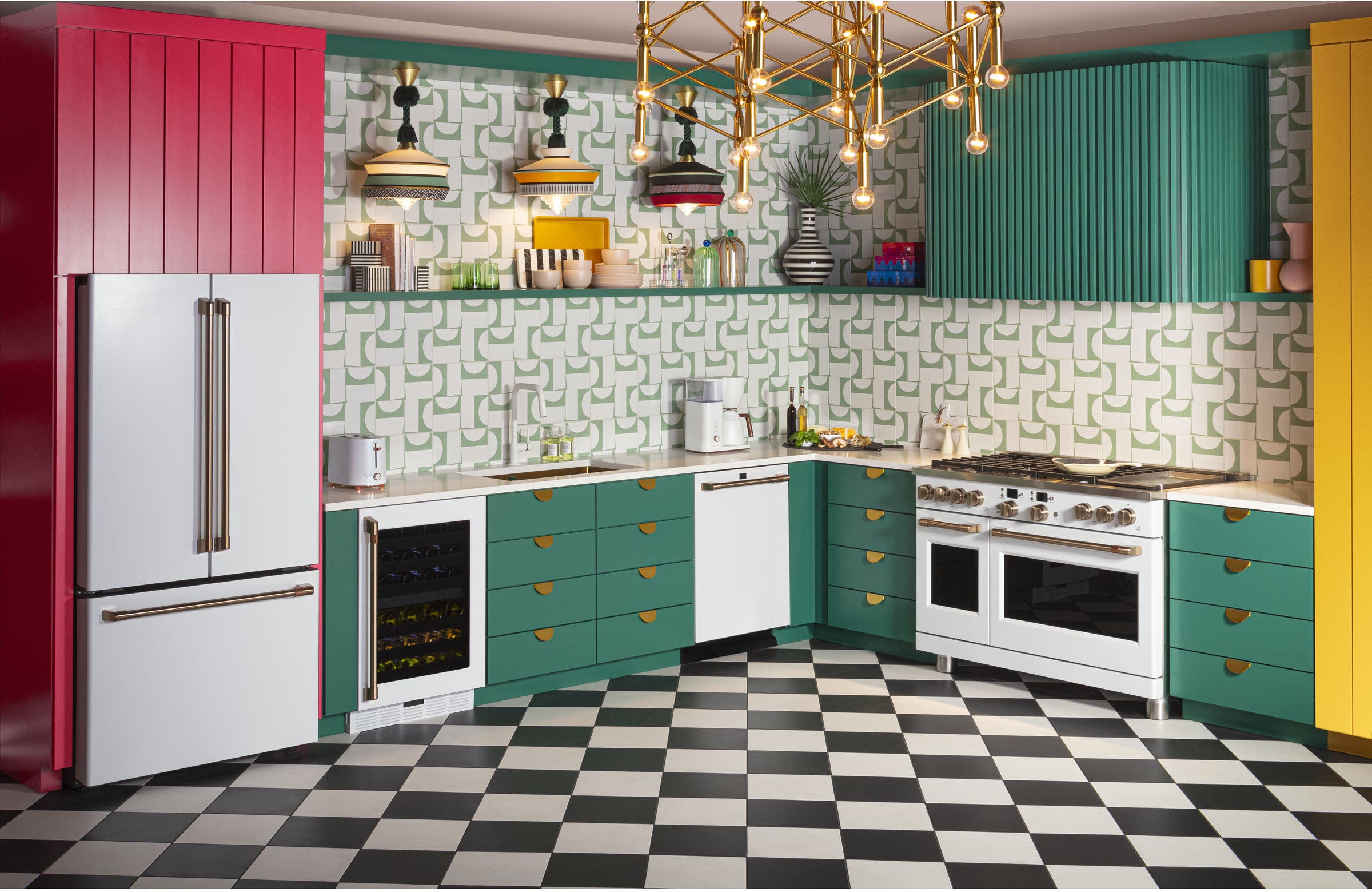 Cafe CWE23SP4MW2 Matte White with Brushed Bronze Handles