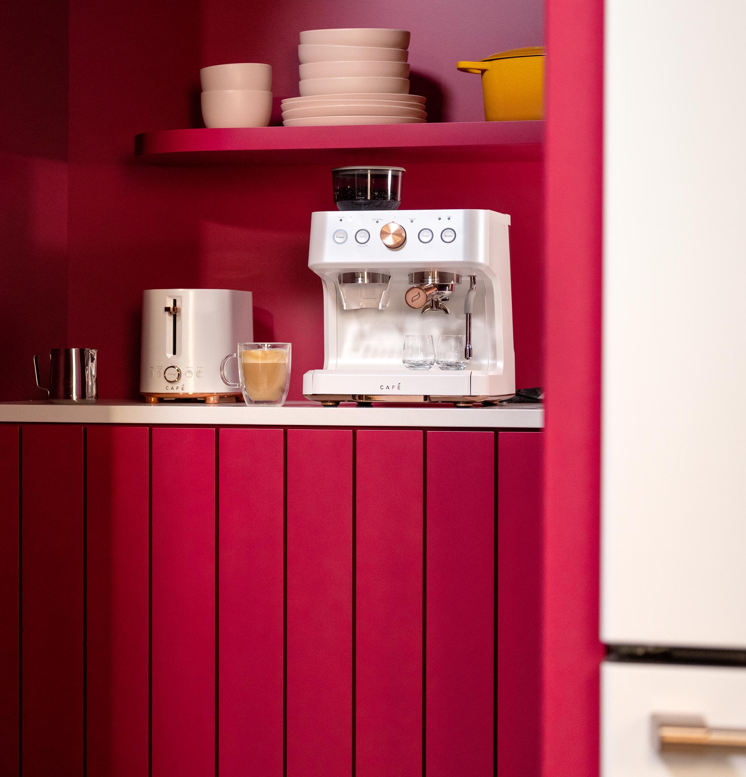 Cafe C7CESAS4RW3 Matte White