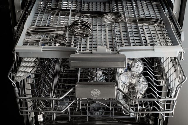 Bertazzoni DW24S3IPV 24" Built-In Dishwasher - Standard/ADA Tub: Panel ...