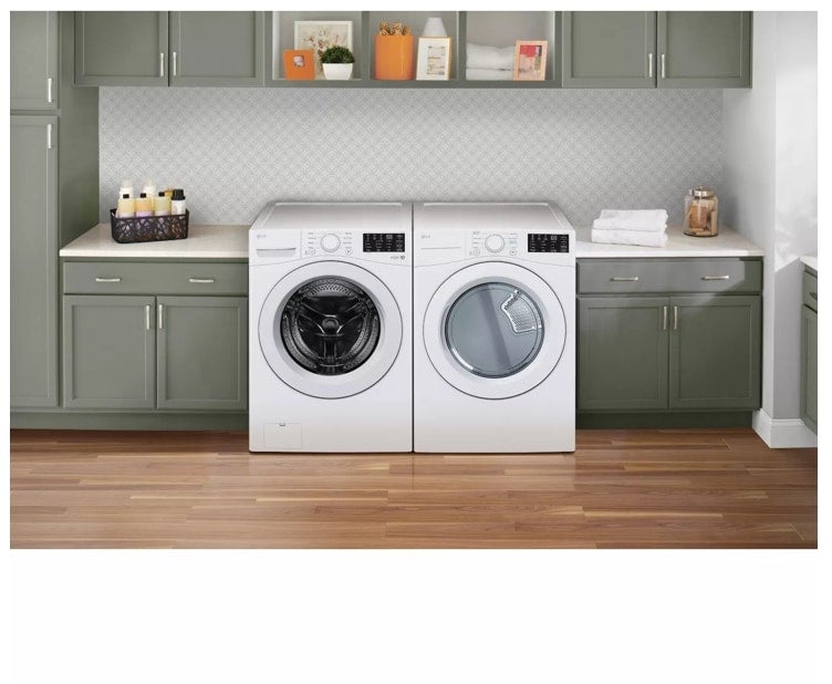 LG DLG3471W 27 Inch Gas Dryer with 7.4 Cu. Ft. Capacity, 8 Dry...