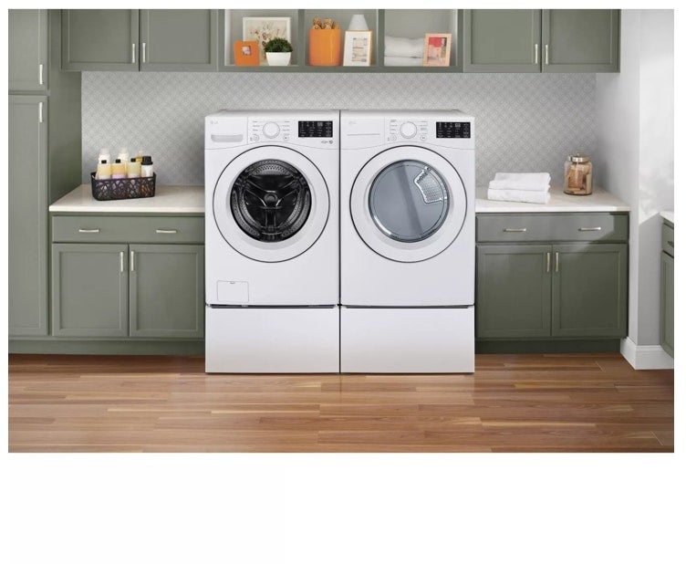 LG DLG3471W 27 Inch Gas Dryer with 7.4 Cu. Ft. Capacity, 8 Dry...