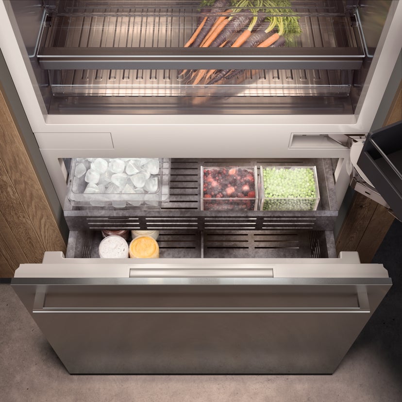 Gaggenau RF461705 24 Inch Built-In Smart All Freezer Column with 12....