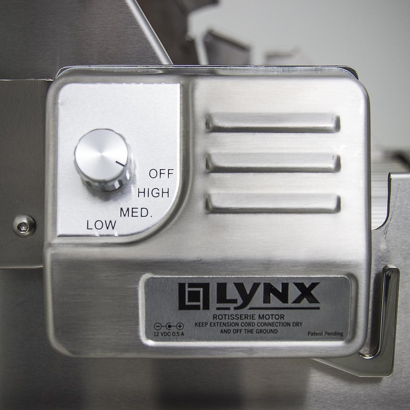 Lynx L30ATRCANG 30 Inch Built-In Gas Grill with Infrared Burners a...