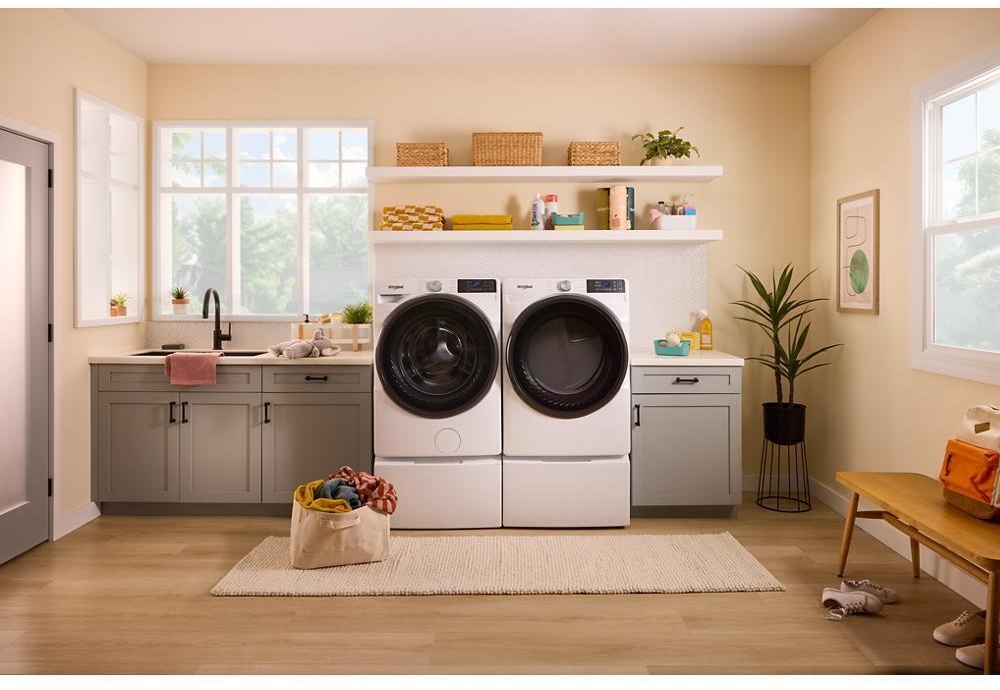 Whirlpool WED5720RW White