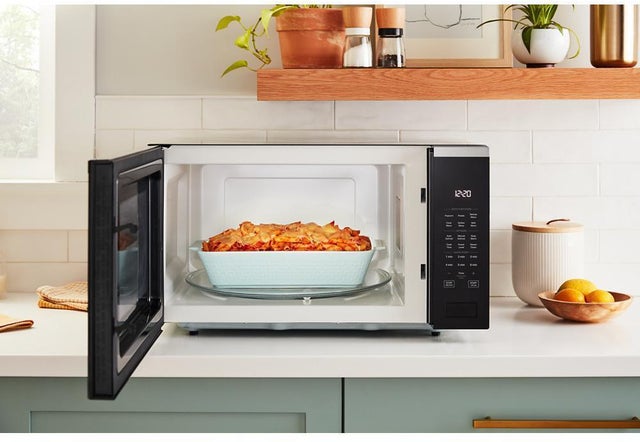 Whirlpool WMCS7024RB 2.2 CU. FT. COUNTERTOP MICROWAVE: Black