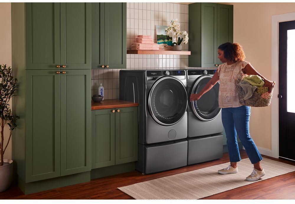 Whirlpool WFW6720RR Silver