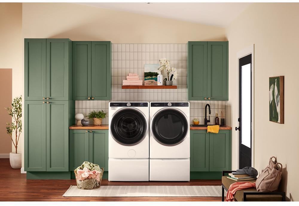 Whirlpool WGD6720RW 27 Inch Smart Gas Dryer White | Plesser's