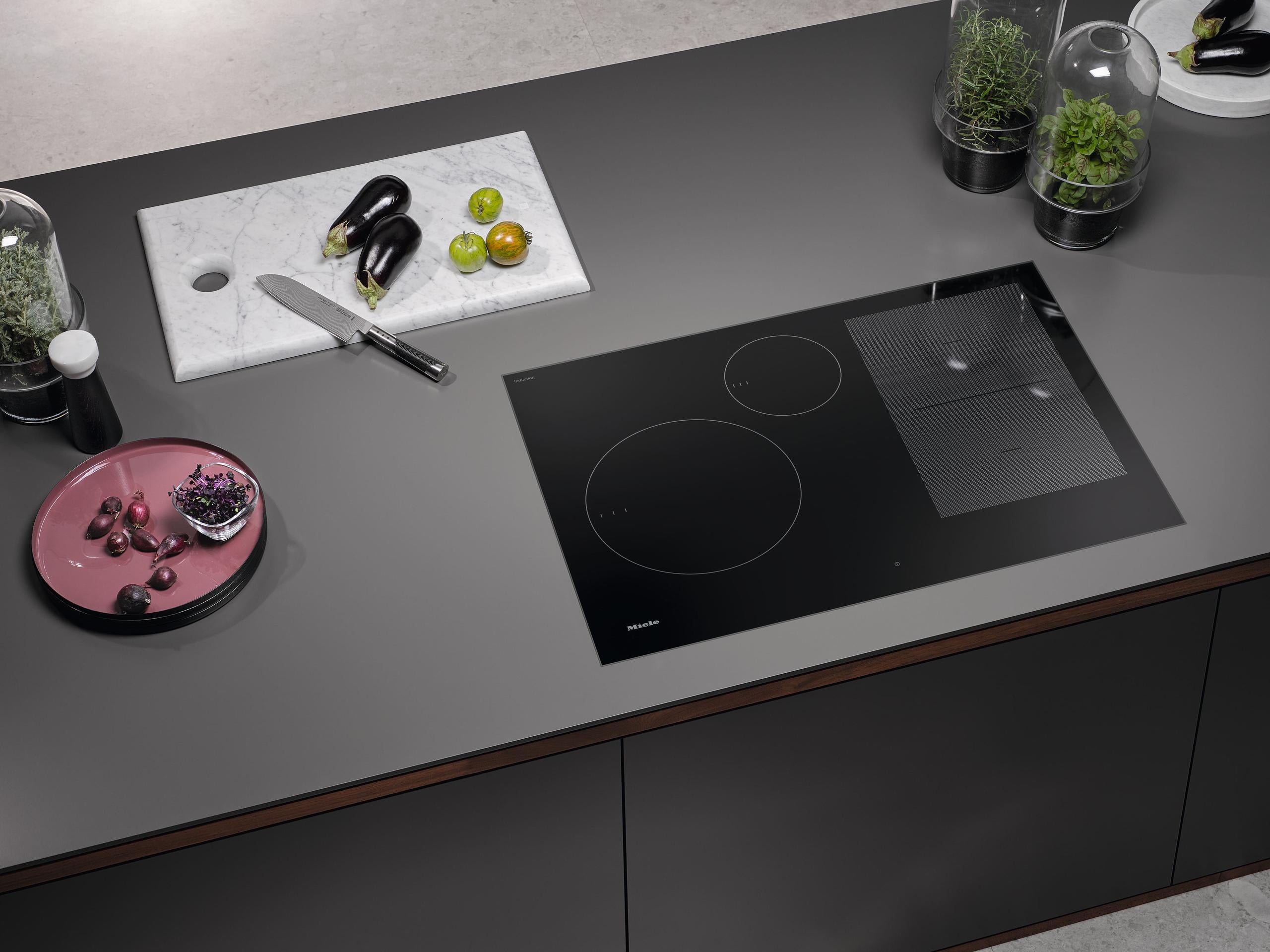 Miele KM7735FL 30 Inch Induction Smart Cooktop Black | Plesser's