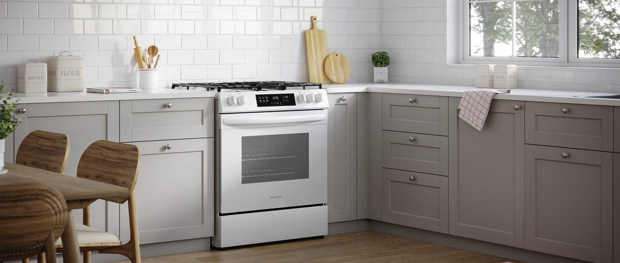 Frigidaire FCFG3062AW White