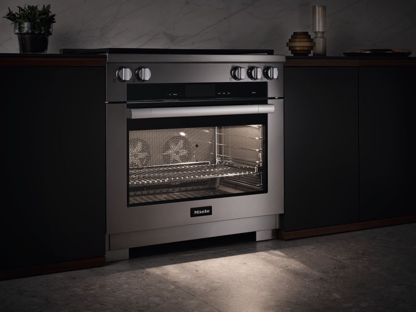 Miele HR19363LP 36" Dual Fuel Range, M touch (Prestige): Liquid Pr...