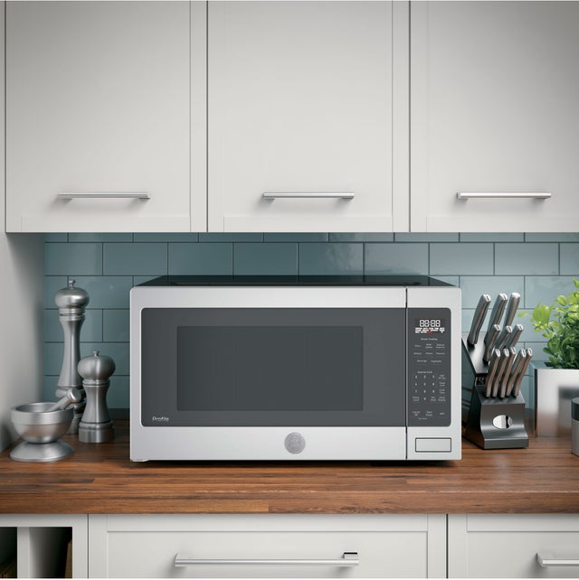 GE PCST22U1WSS Countertop Microwave Oven, 2.2 Cu. Ft.,Sensor, Sma...