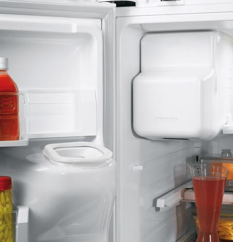 GE PFSF6PKWWW High Gloss White