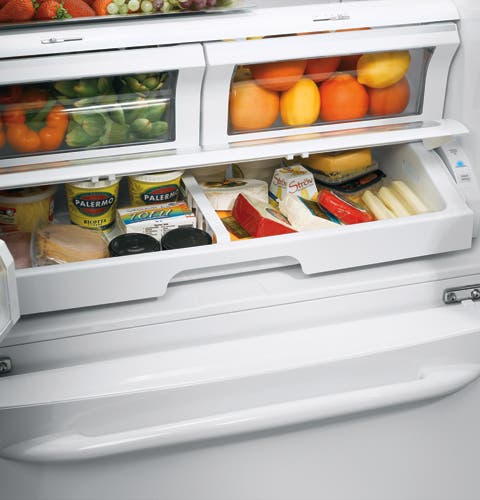 GE PFSS6SMXSS With Refreshment Center
