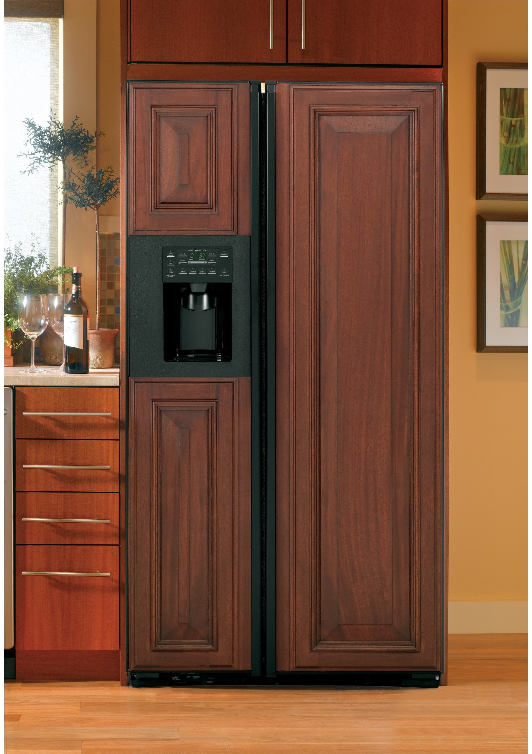 GE PSIC3RGXBV Black Trim/Panel Required