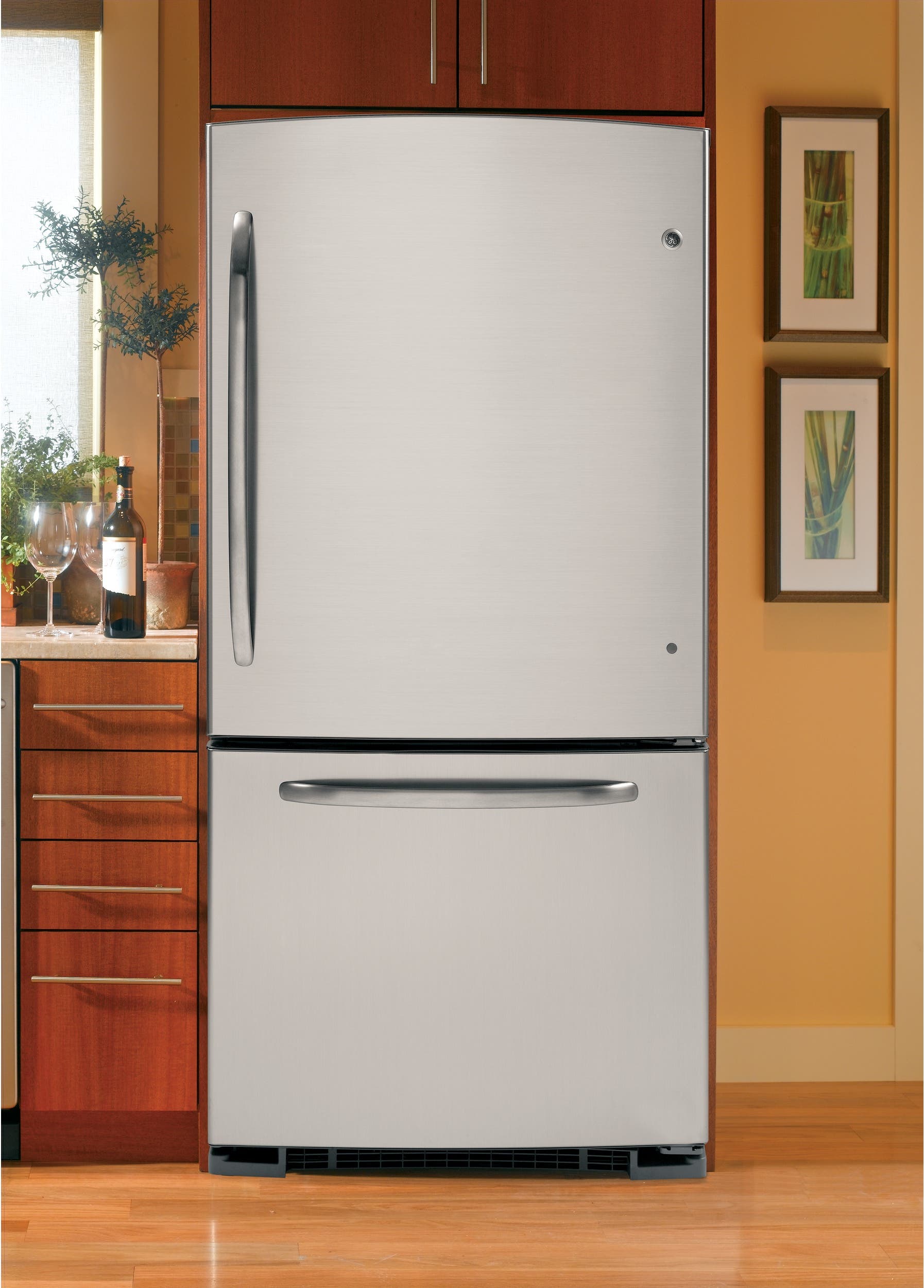 GE GBSL0HCXRLS CleanSteel/Right Hand Door Swing