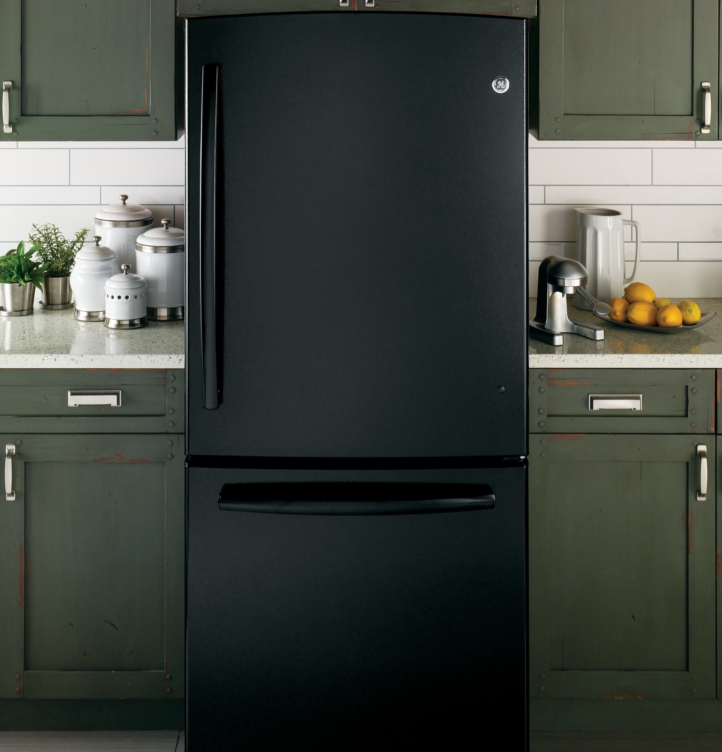 GE GDE20ETEBB Black