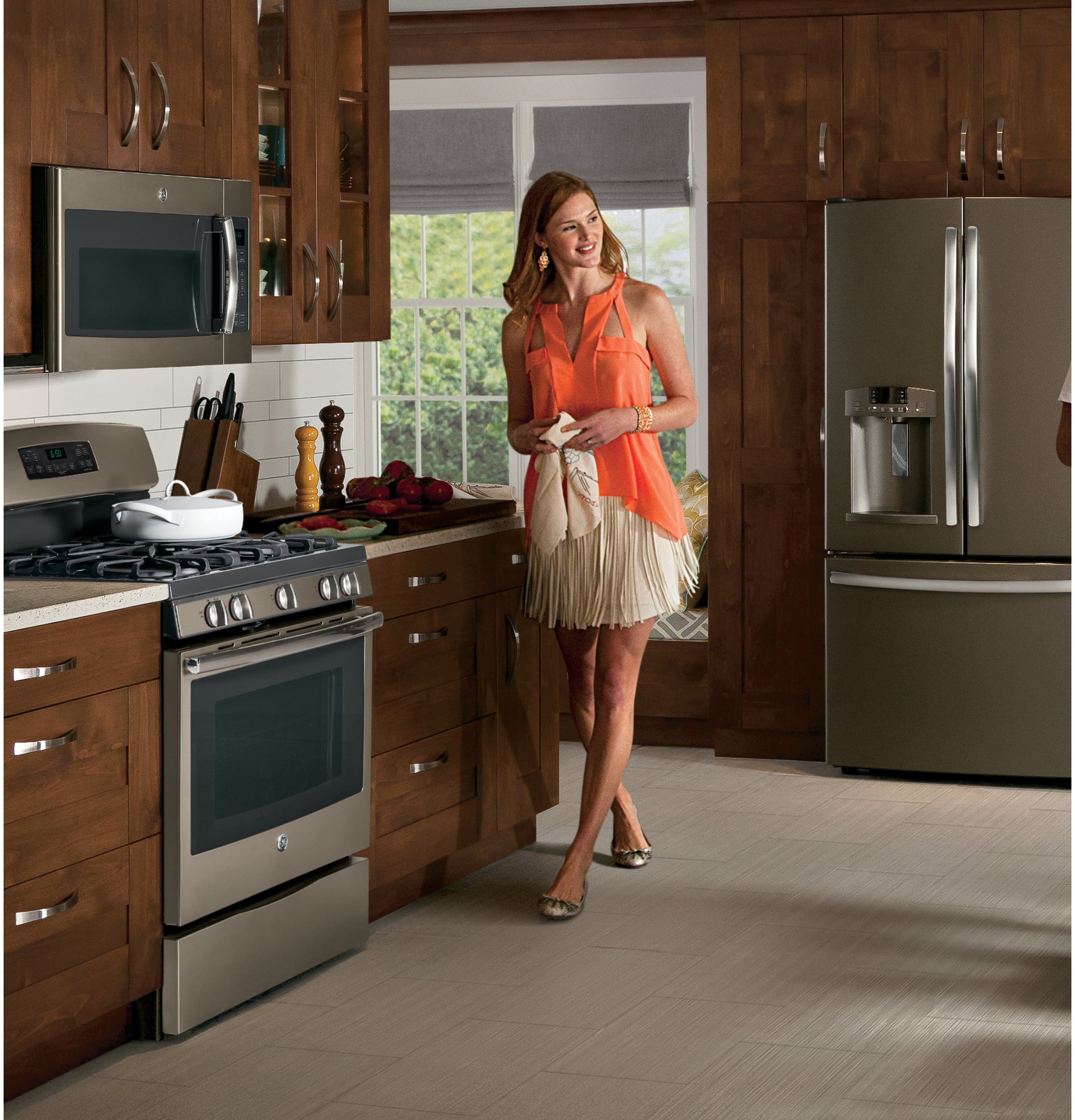 GE GFE27GMDES 26.7 cu. ft. French Door Refrigerator