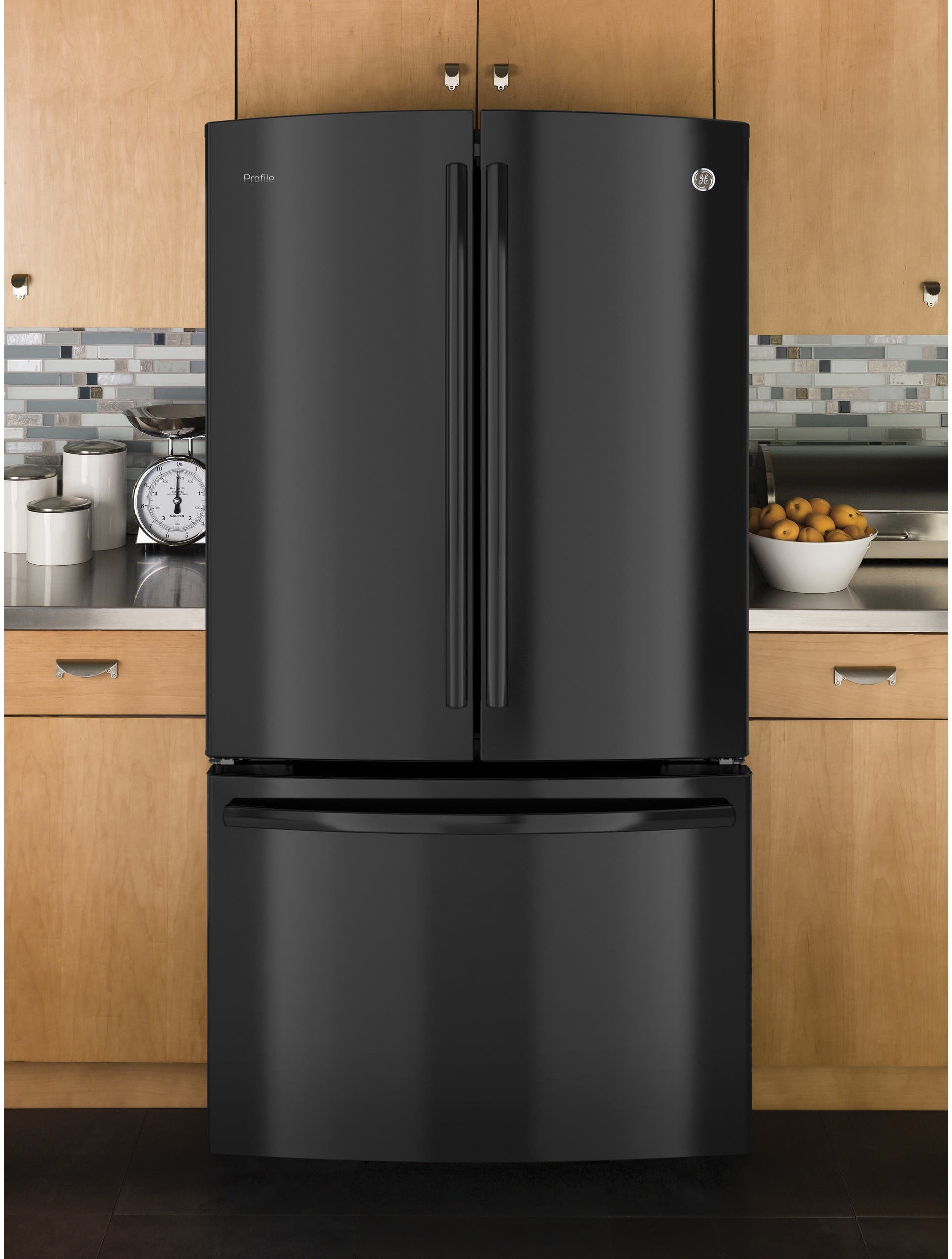 GE PWE23KGDBB Black