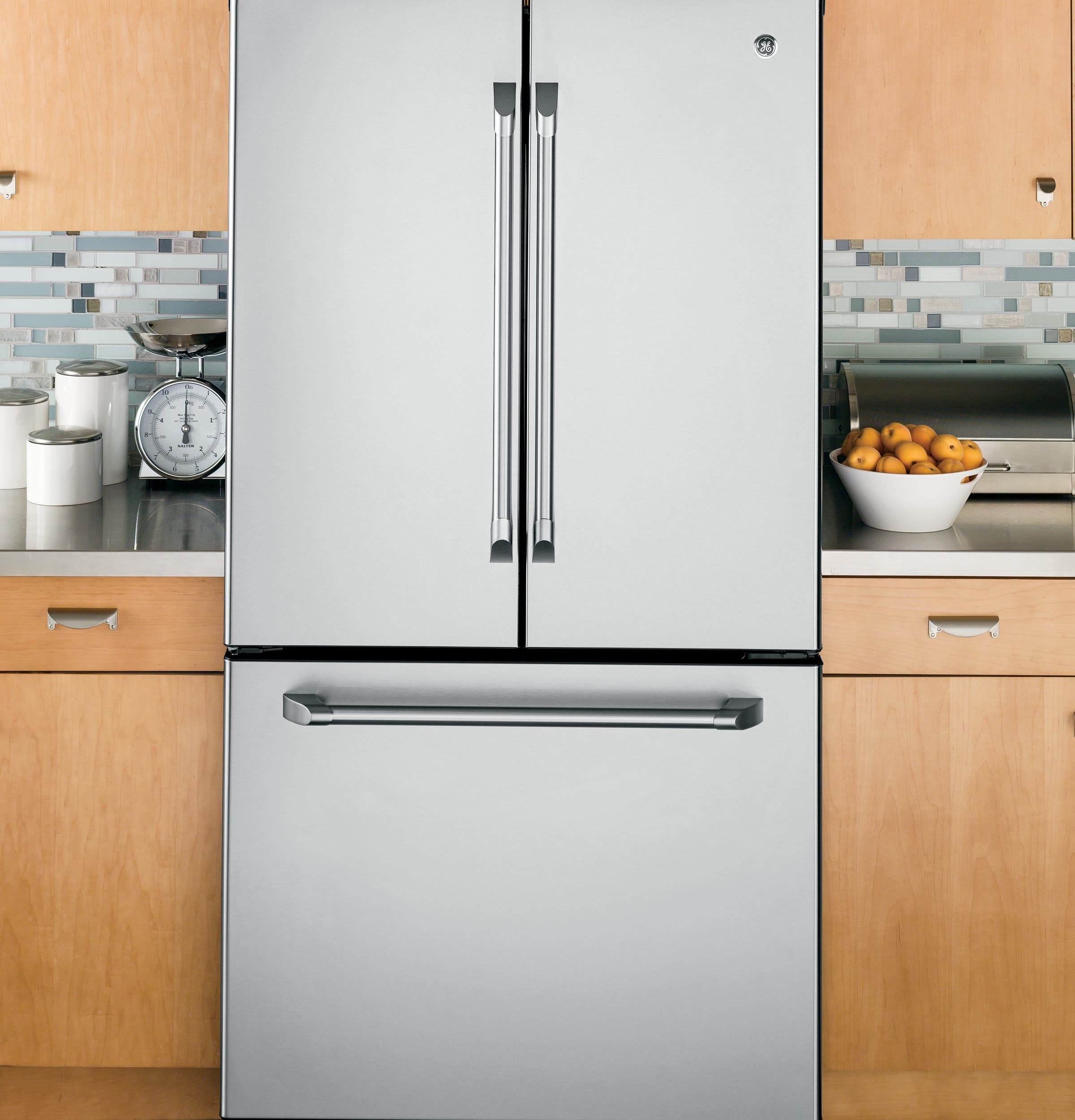 GE CWS21SSESS 20.7 cu. ft. Counter-Depth French Door Refrigerato...