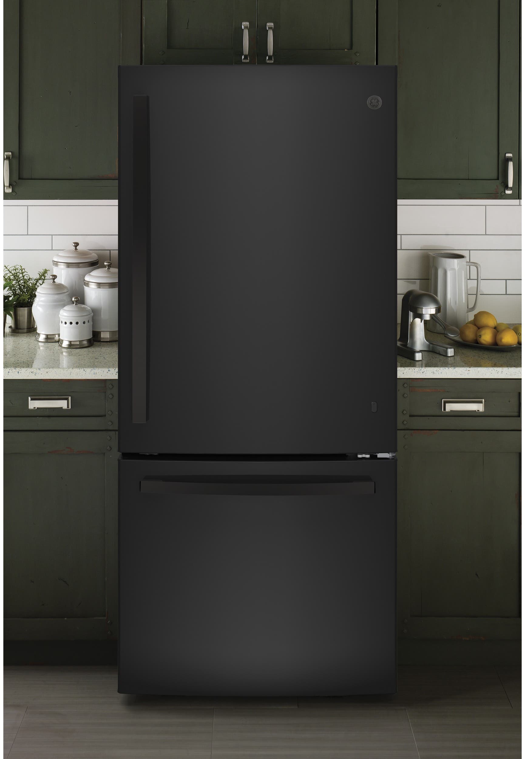 GE GDE21EGKBB Black