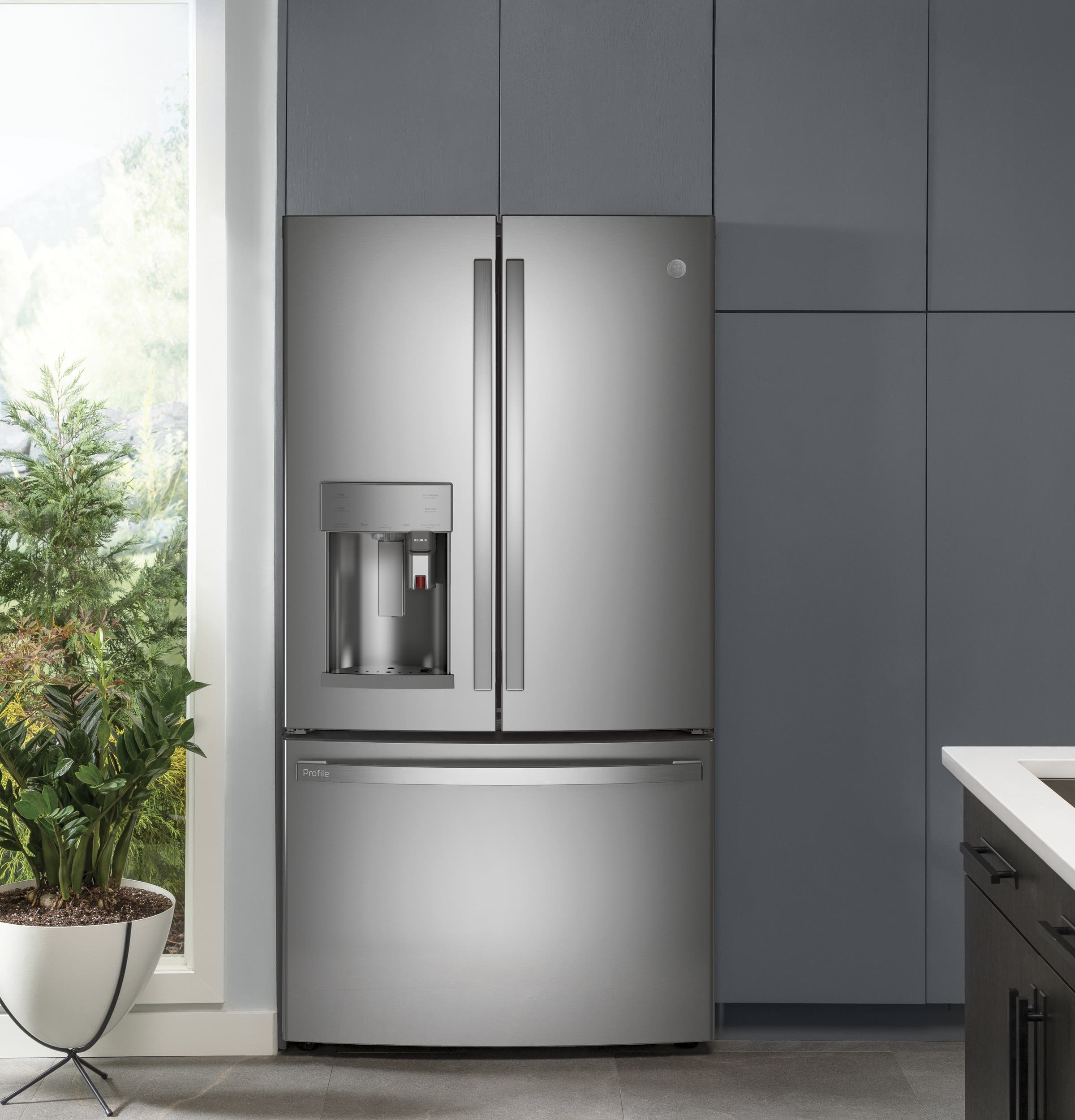GE PFE28PYNFS Fingerprint Resistant Stainless