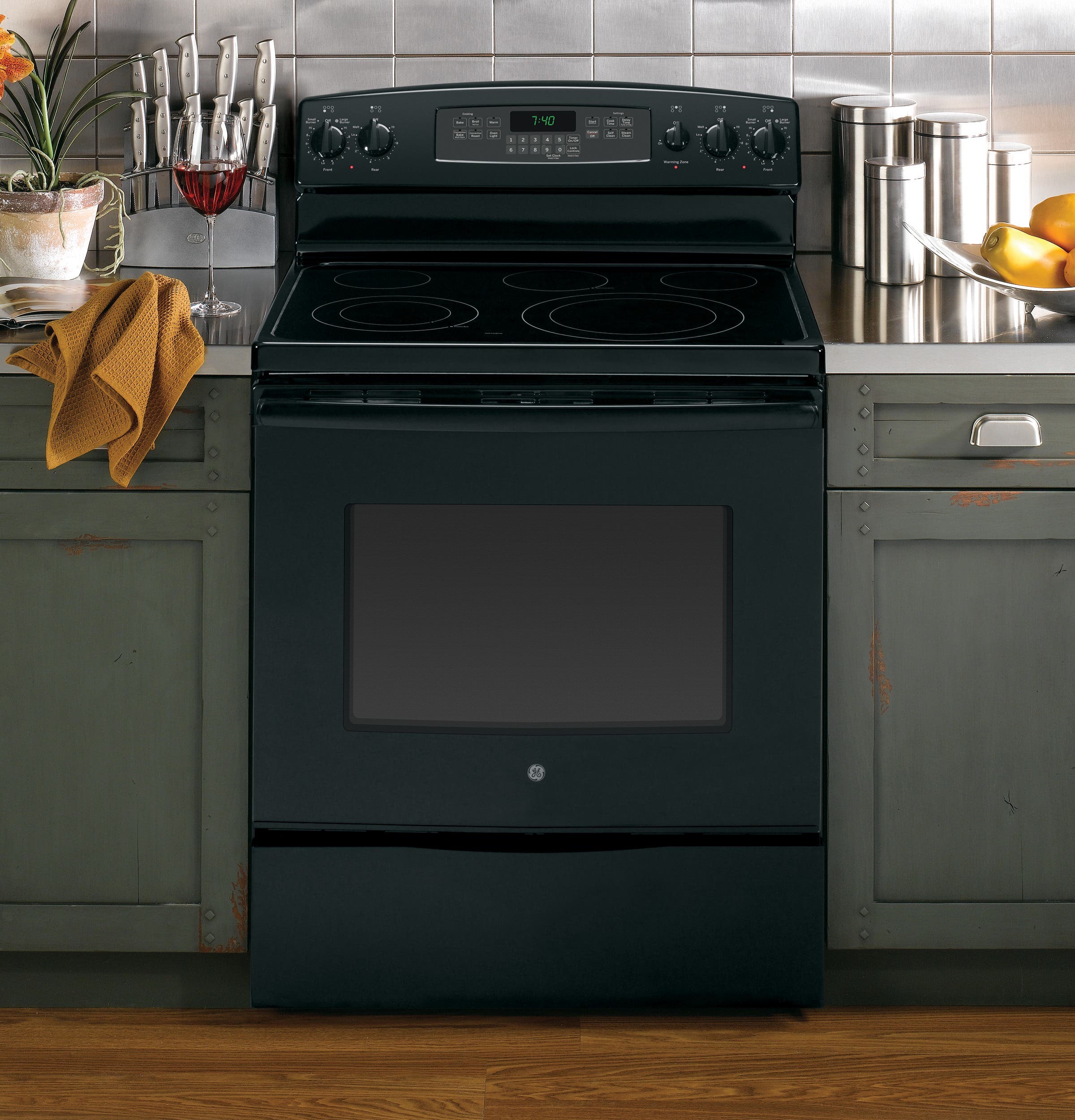 GE JB740DFBB Black