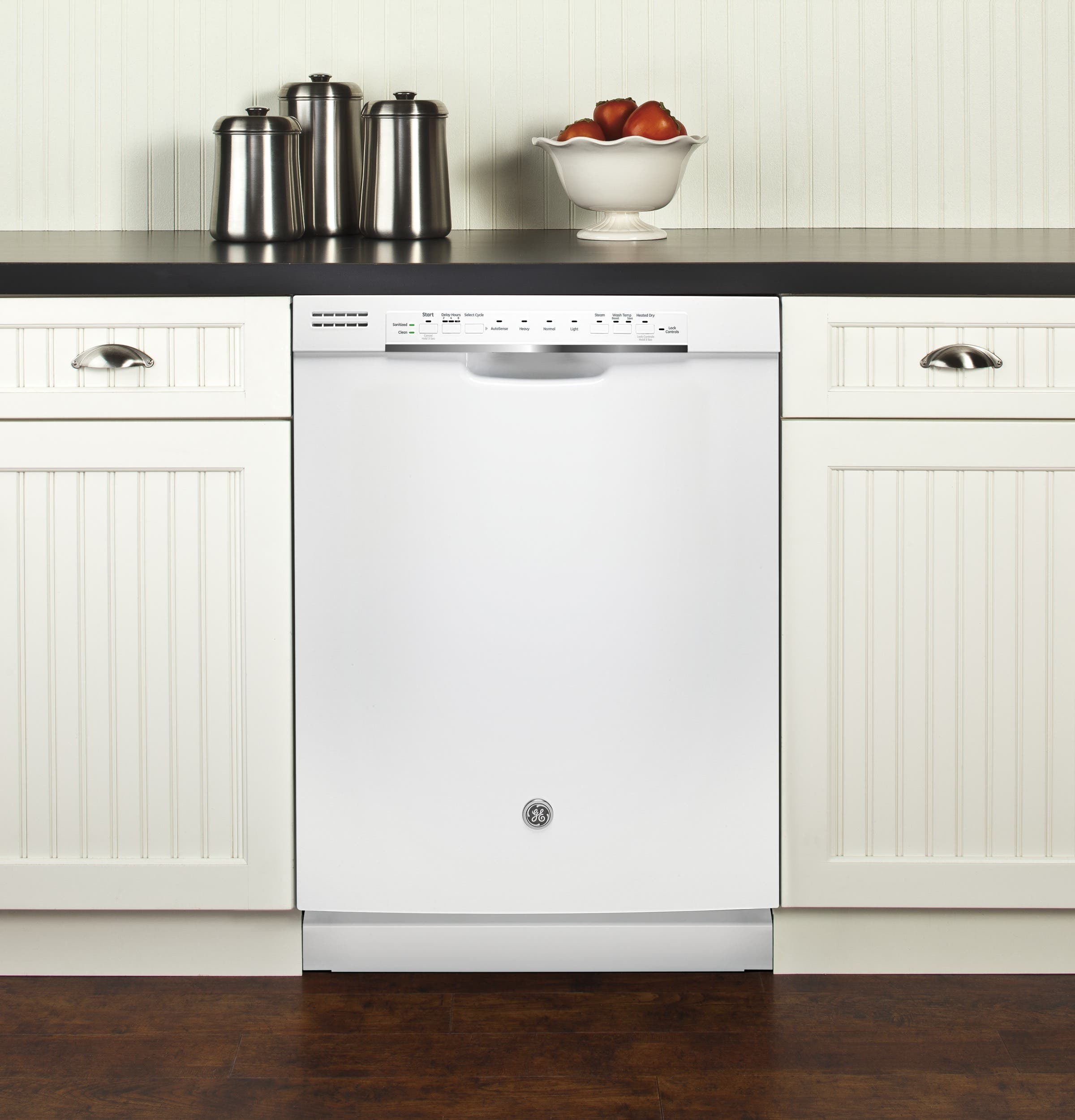 GE GDF570SGJWW White