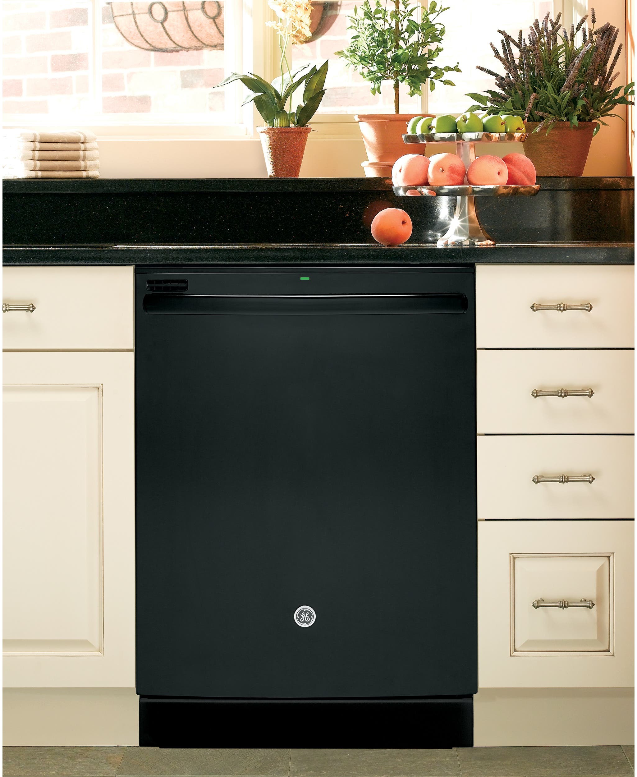 GE GDT545PGJBB Black