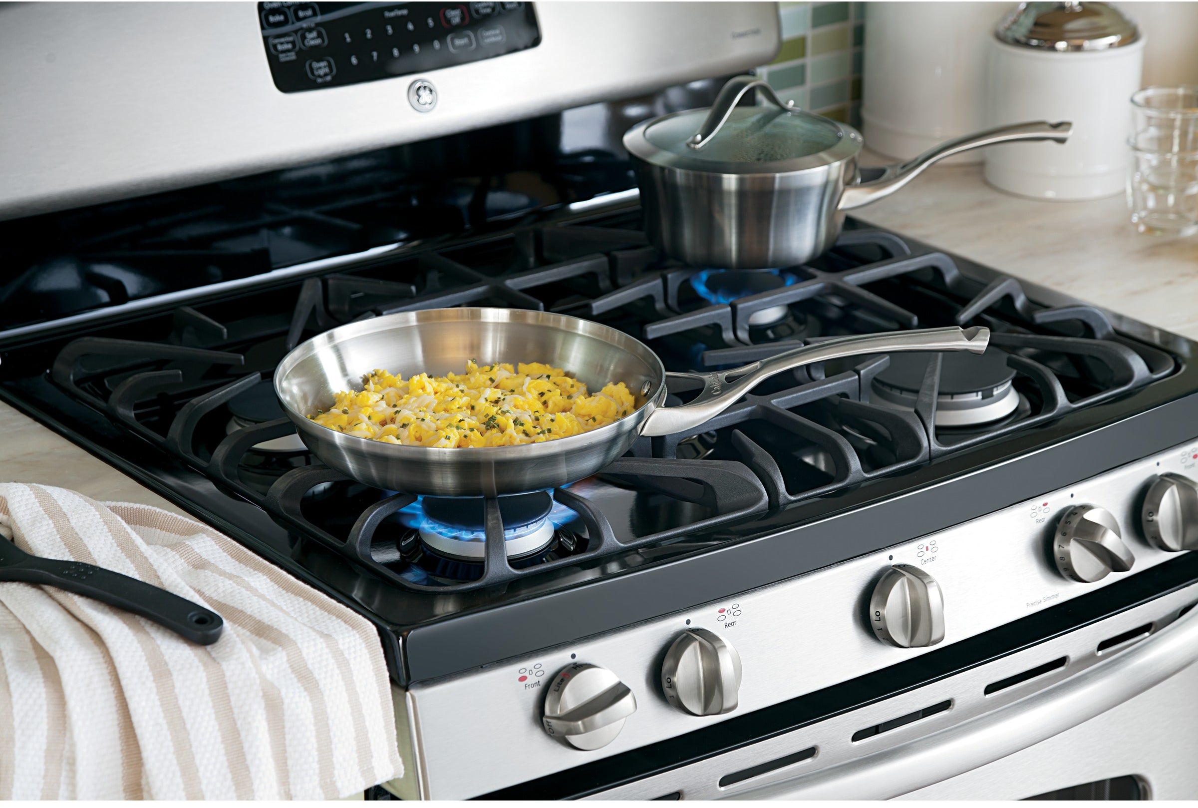 GE Free-Standing Gas Range - Thumbnail 2