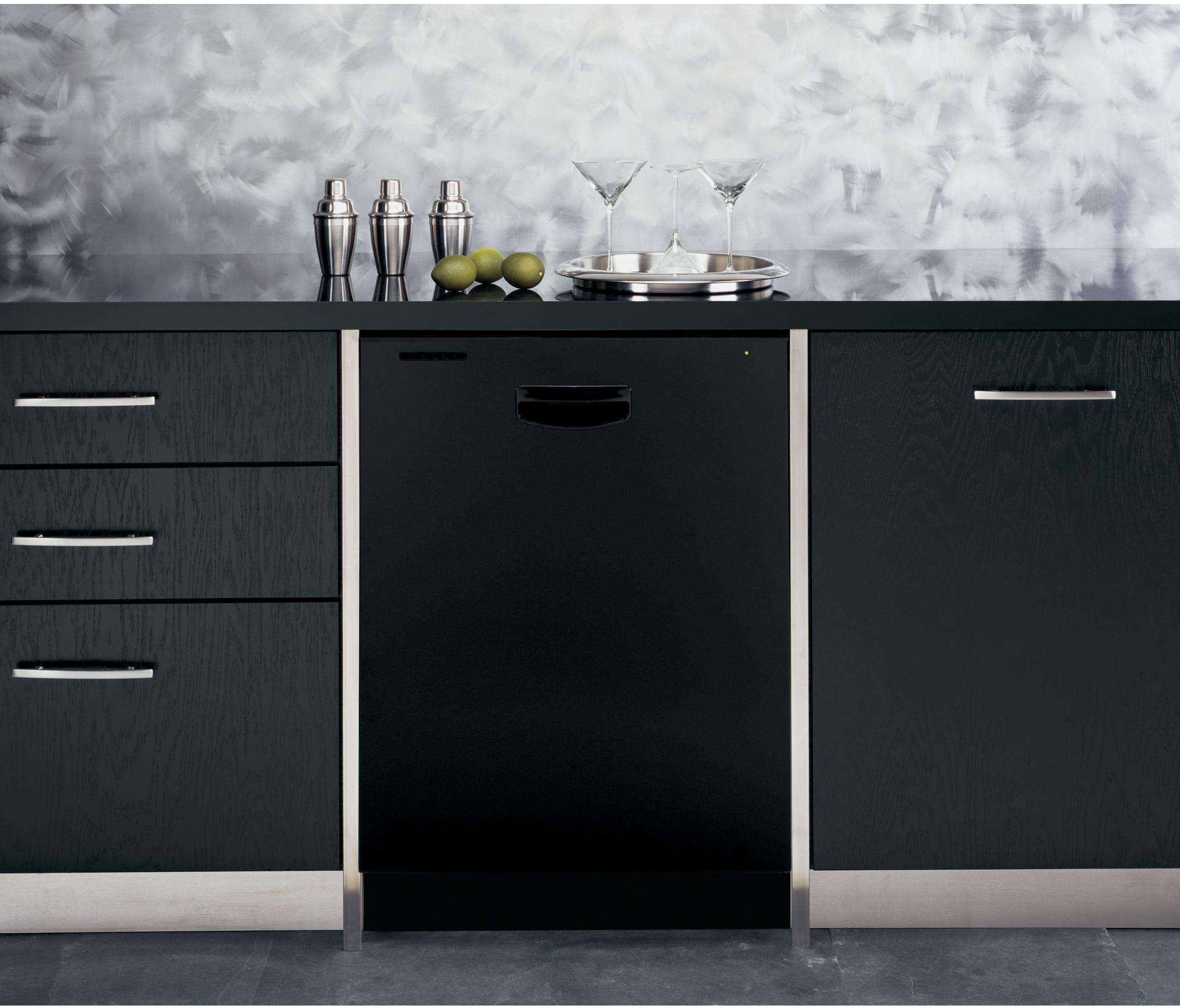 GE GDWT106VBB Black