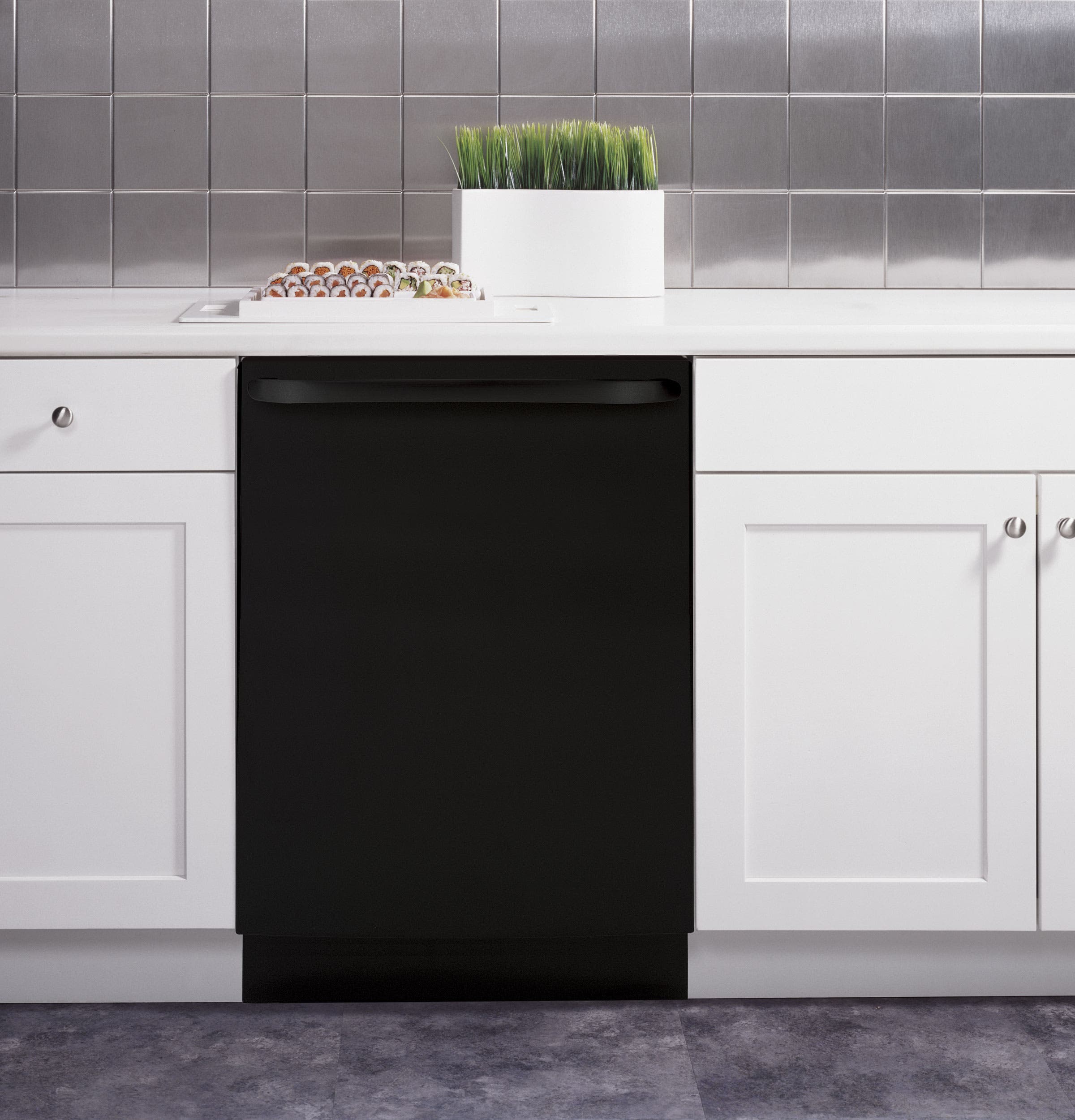 GE GDWT300RBB Black