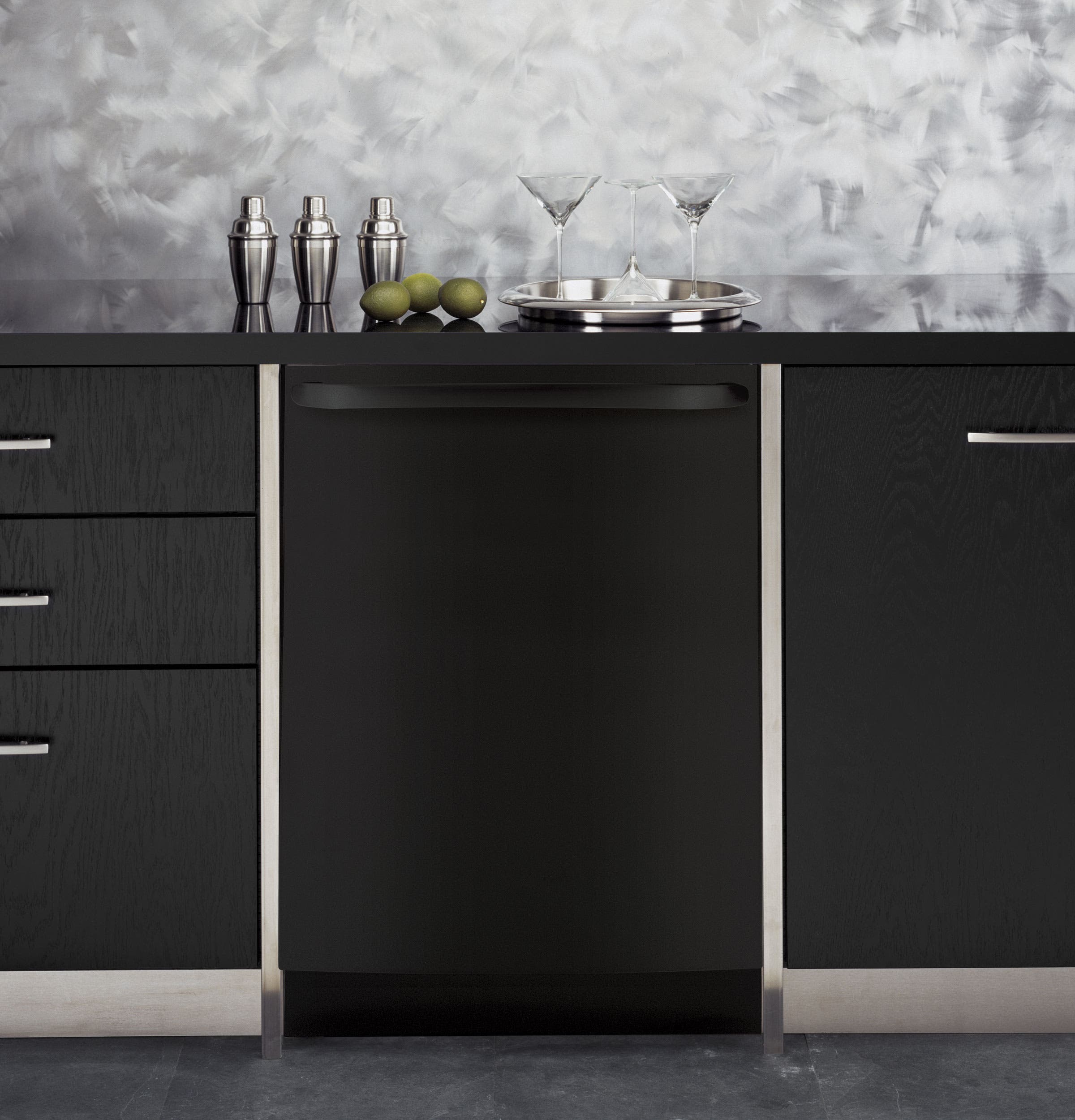 GE GDWT300RBB Black