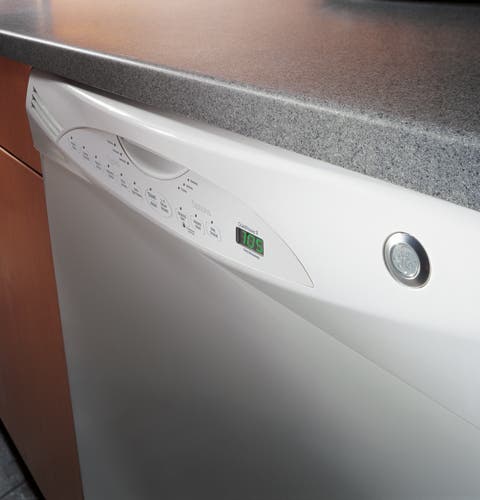 GE GLD6800NWW White on White