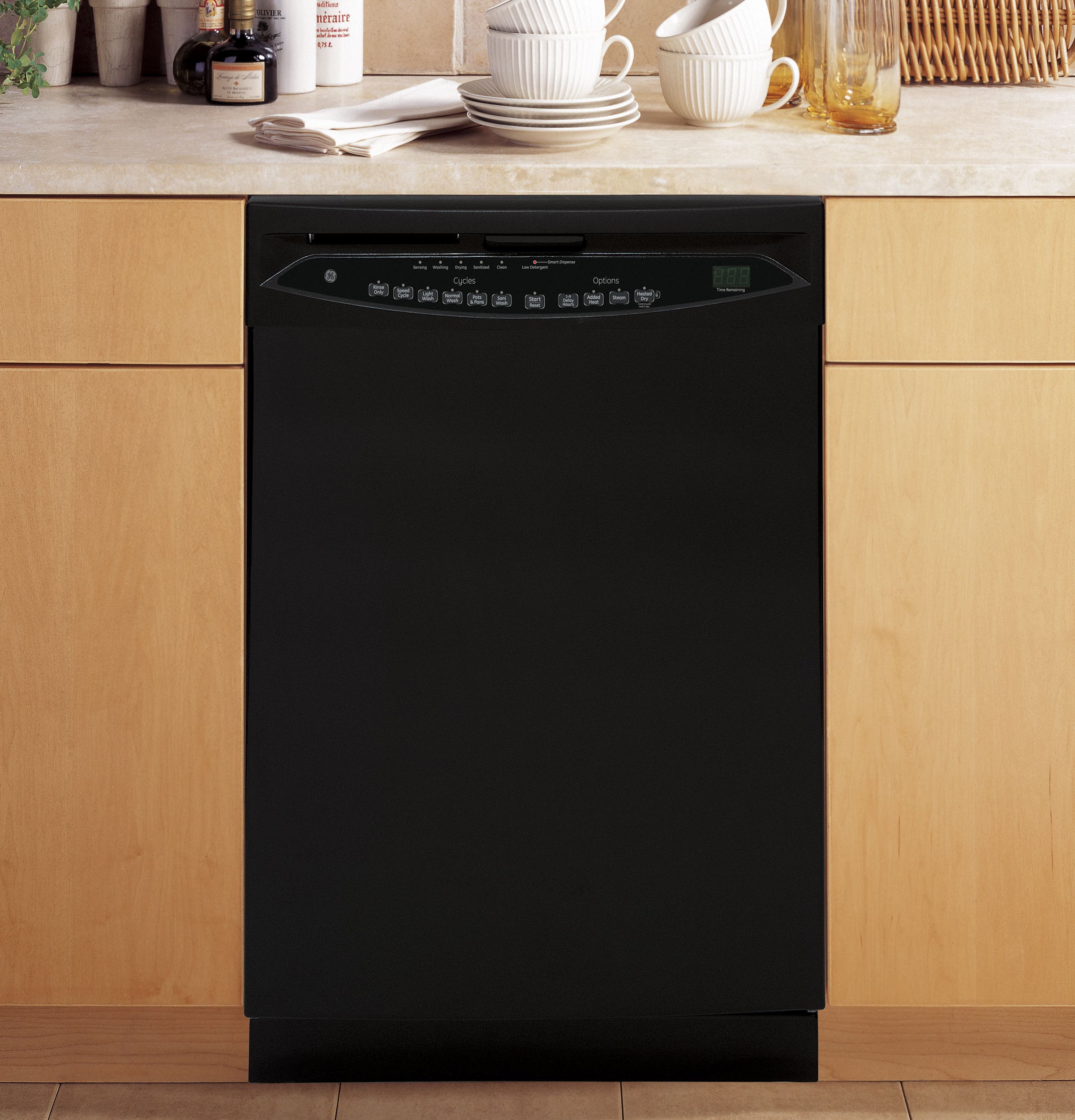 GE GLD7400RBB Black