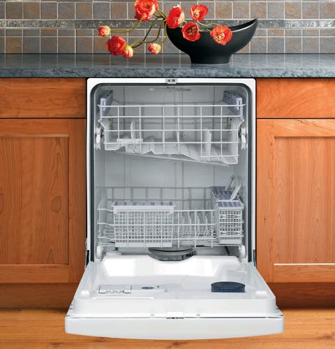 GE PDW7900NWW White on White