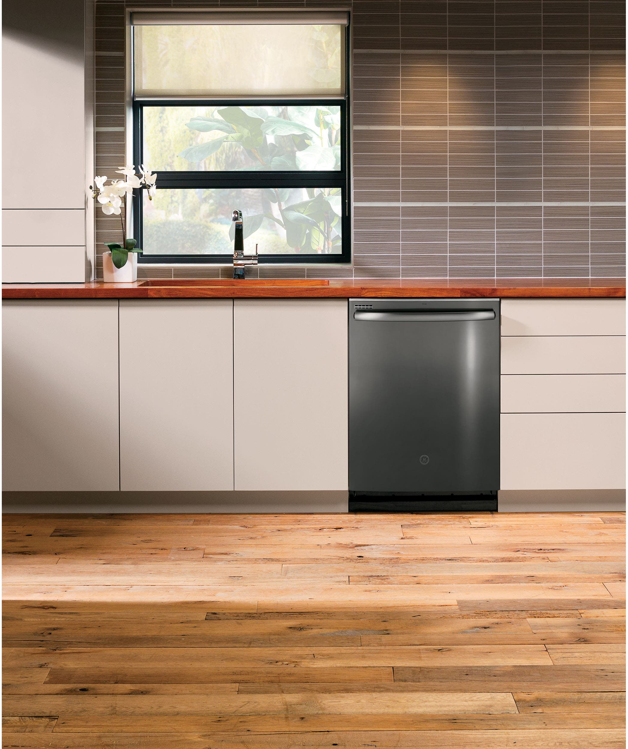 GE GDT605PBMTS Black Stainless Steel