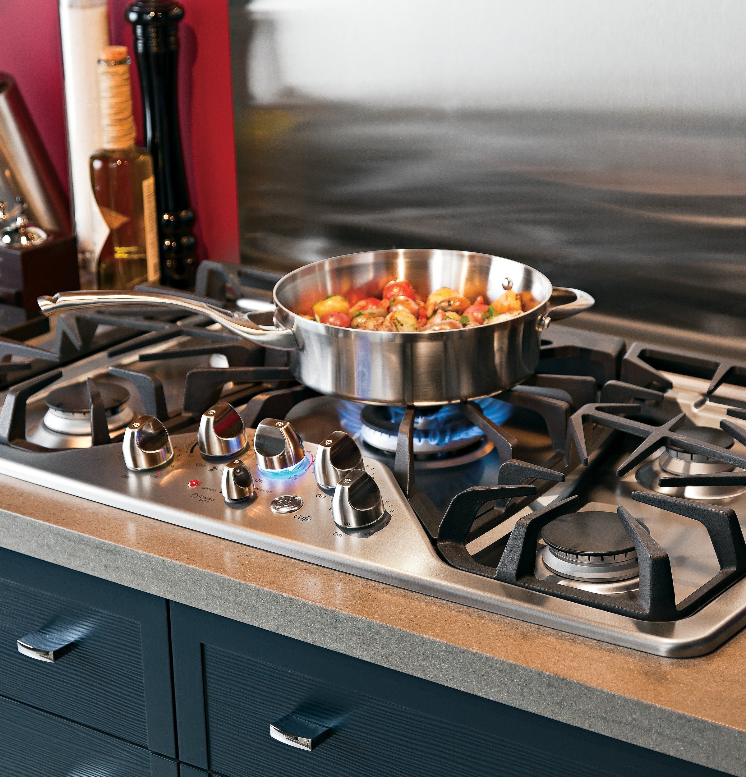Café Gas Cooktop - Thumbnail 2