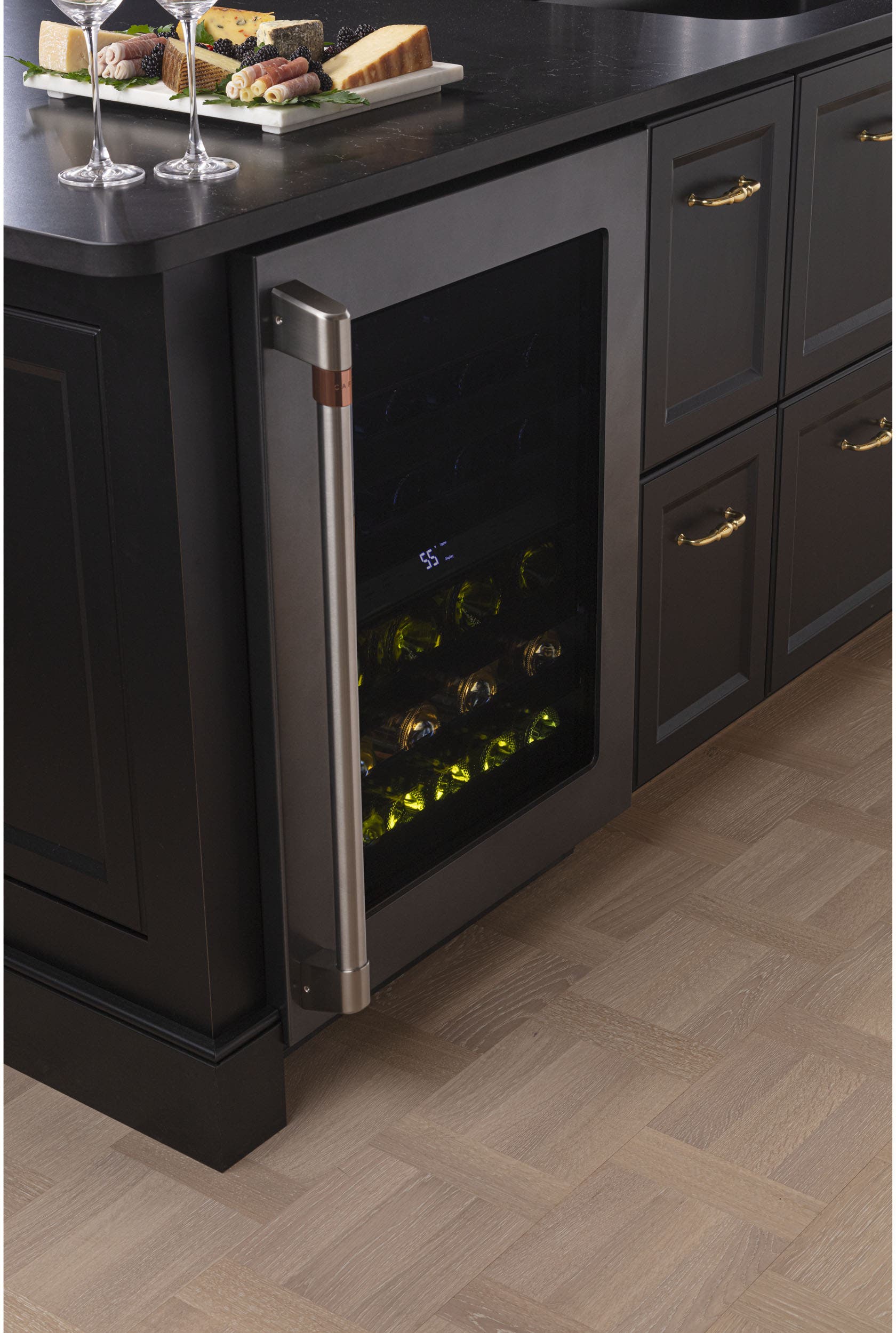 Cafe CCP06DP3PD1 Matte Black