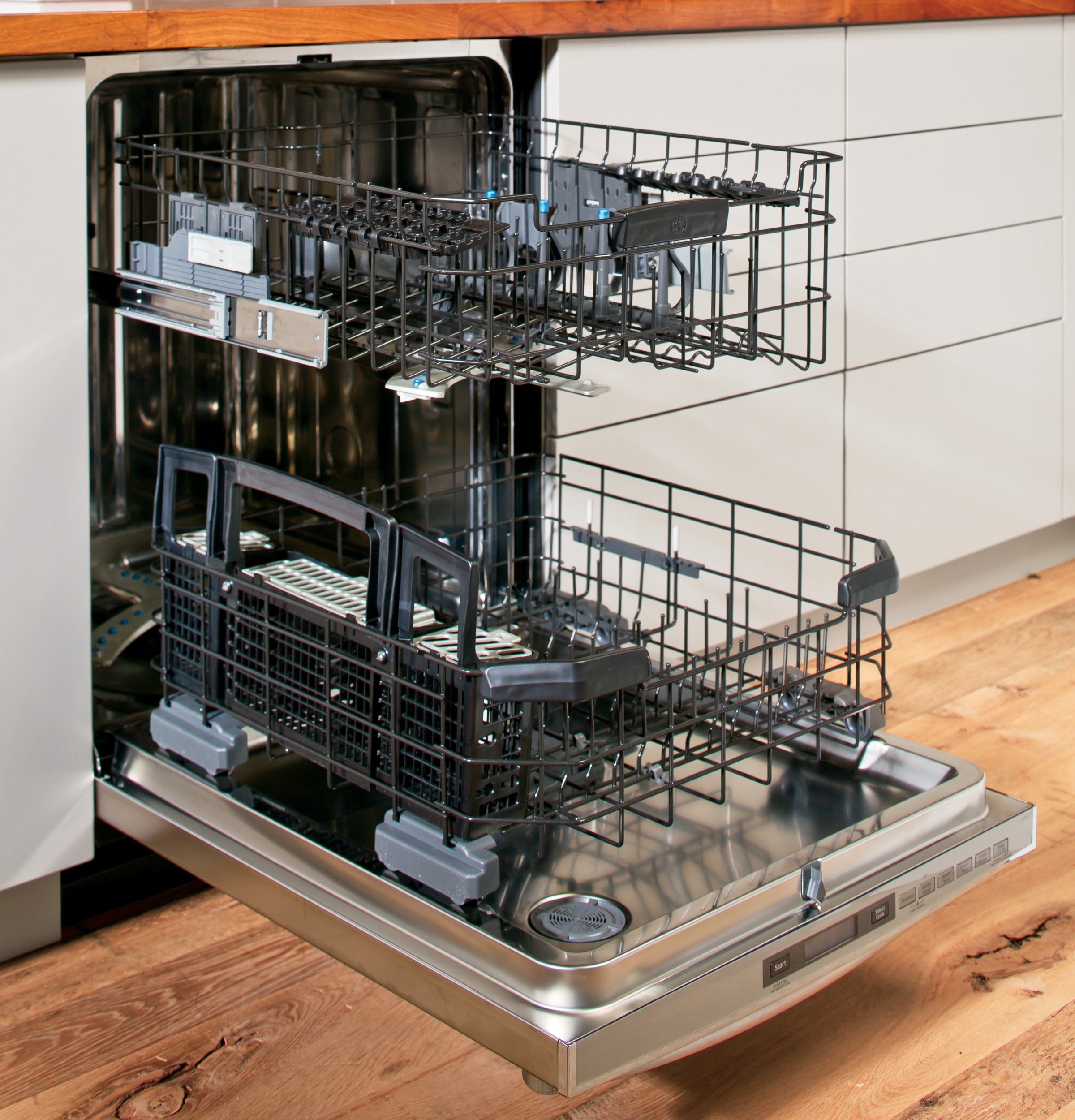 GE PDT750SSFSS Dishwasher - Thumbnail 3