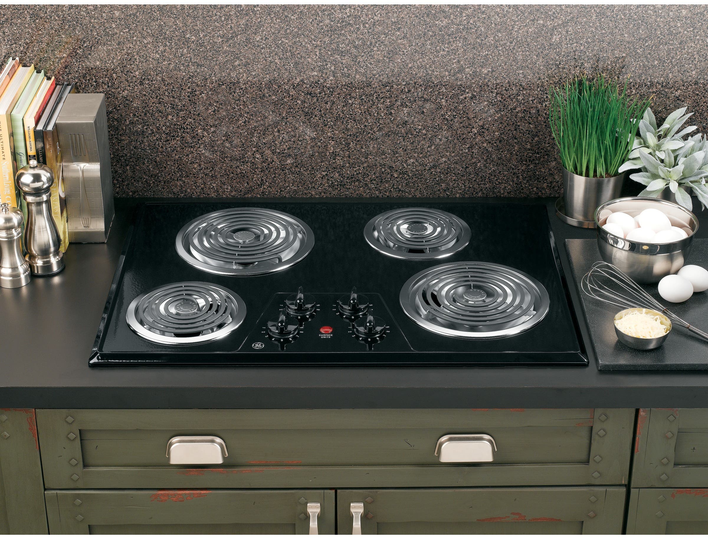 GE JP328BKBB Black On Black
