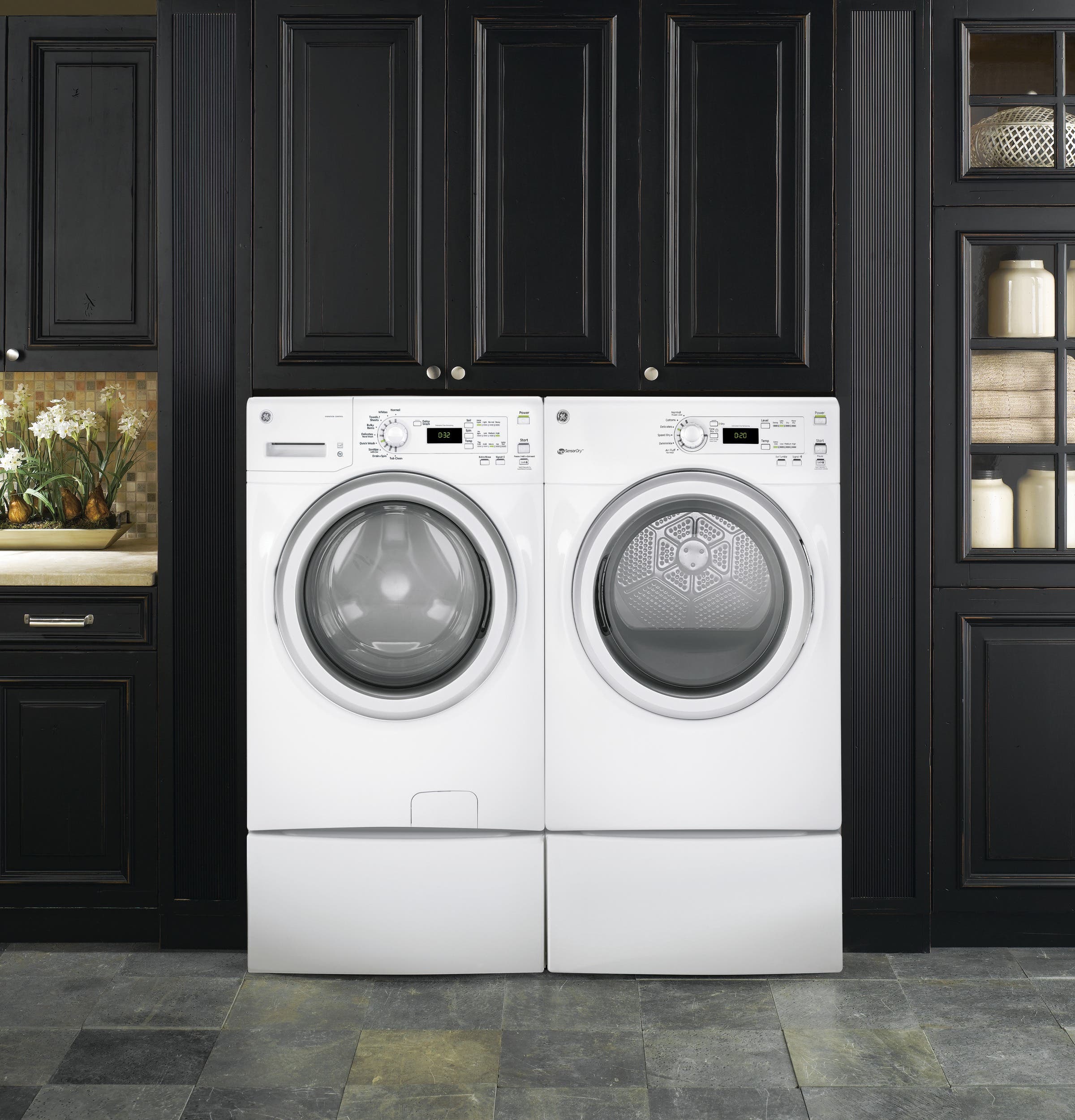 GE GFD45GSSKWW White
