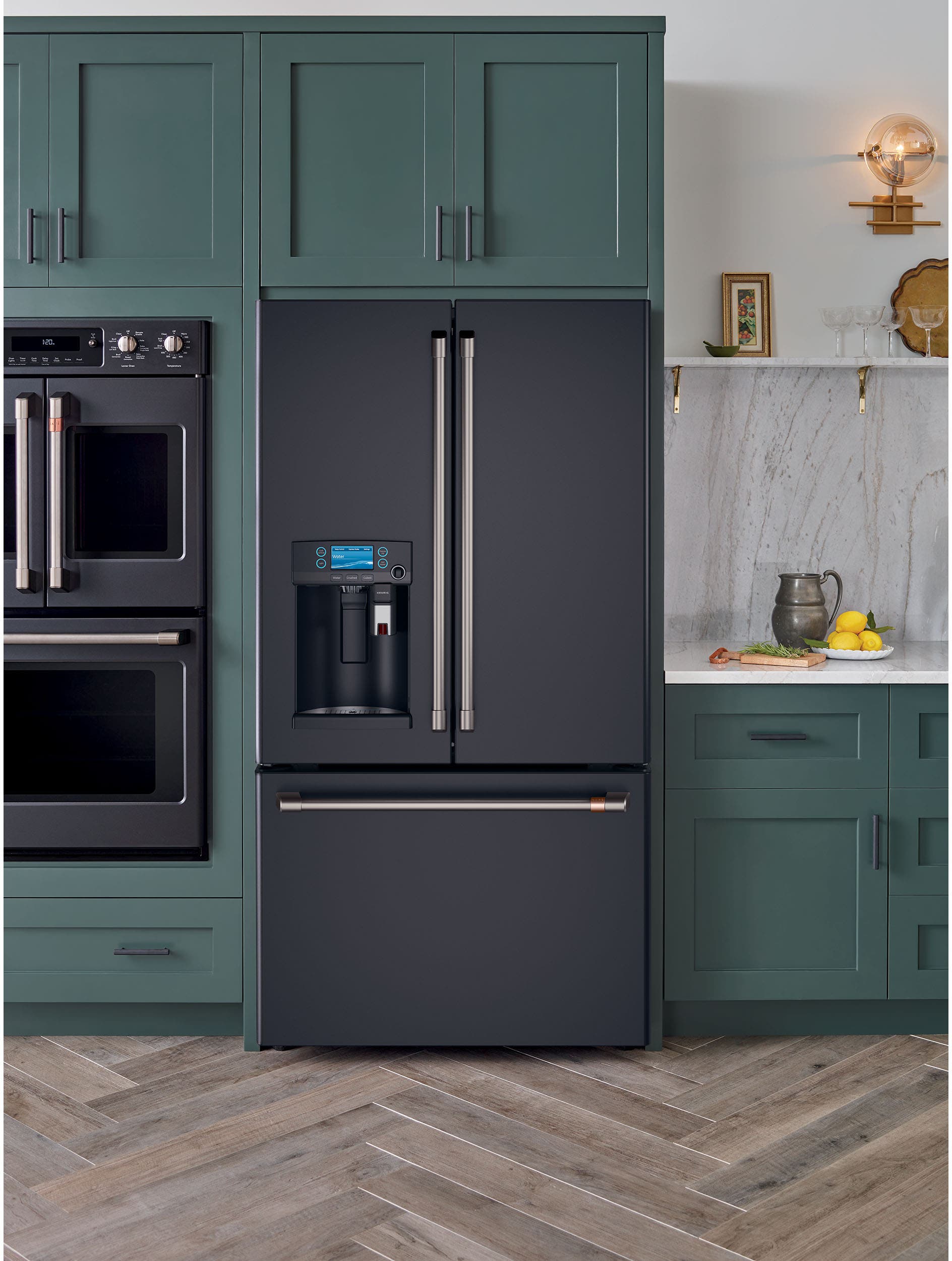 Cafe CFE28UP3MD1 Matte Black