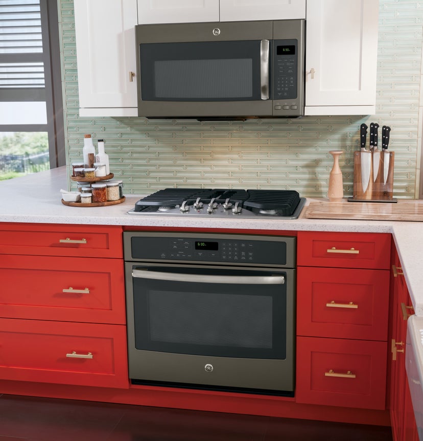 GE PGP959SETSS 30 Inch Gas Cooktop with Tri-Ring Burner, Griddle,...
