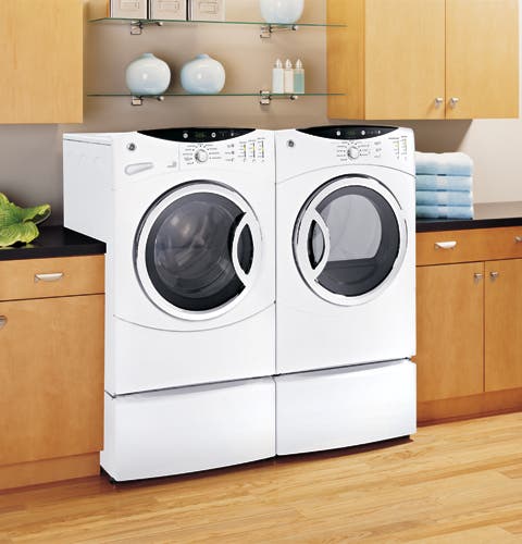 GE WCVH6400JWW White
