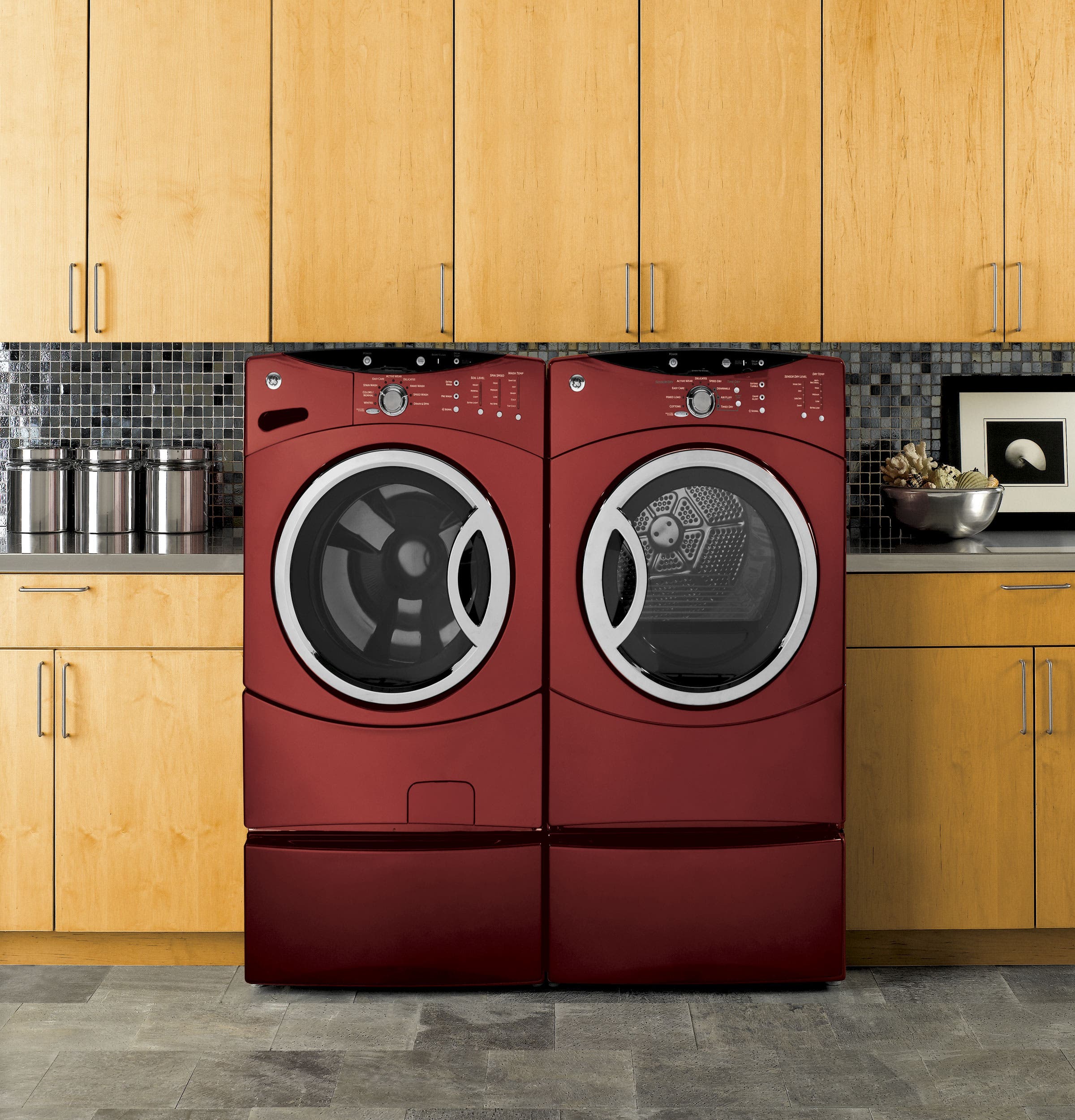 GE WCVH6800JMV Vermillion Red