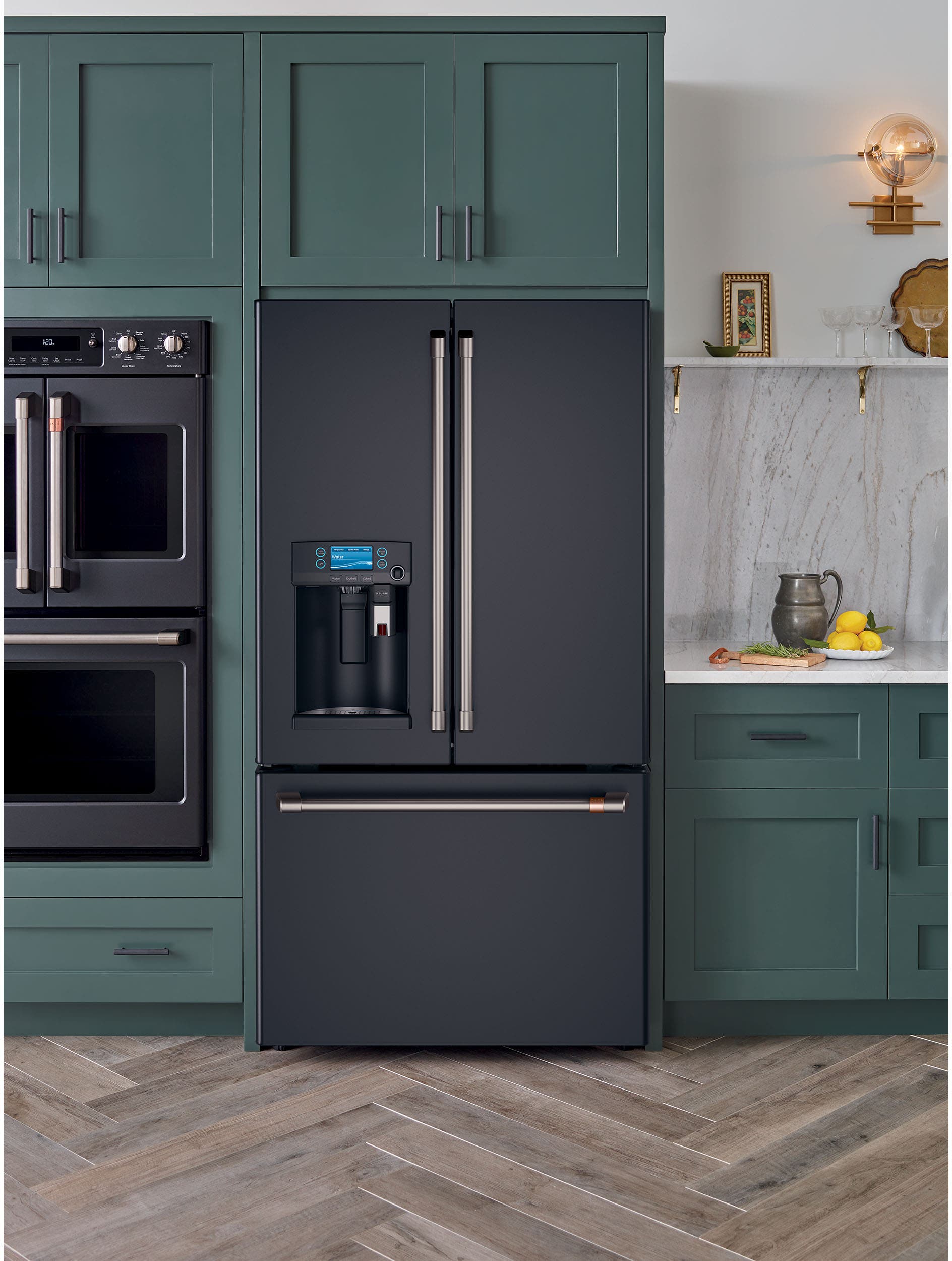 Cafe CYE22UP3MD1 Matte Black