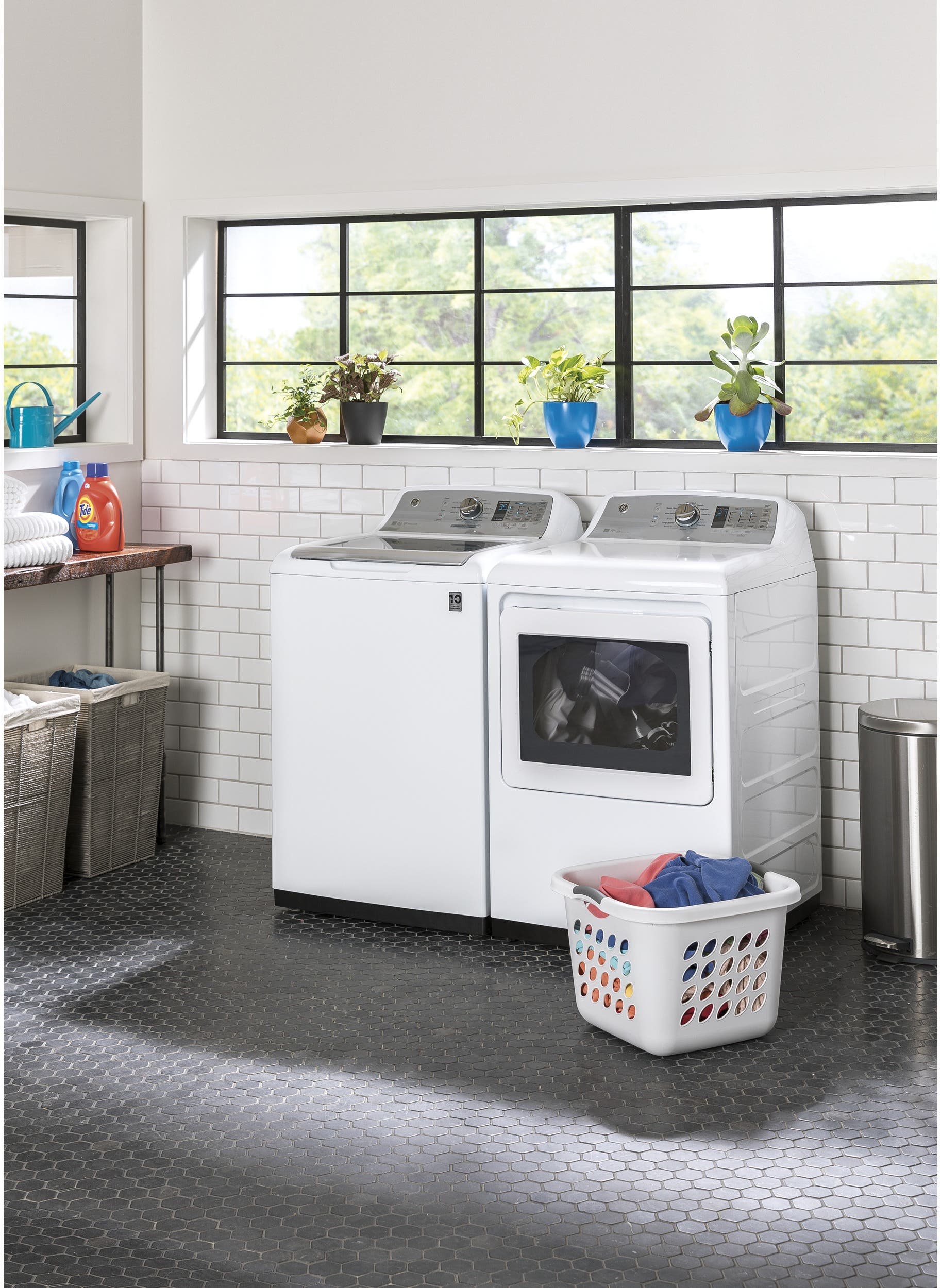 GE GTD75GCSLWS White with Silver