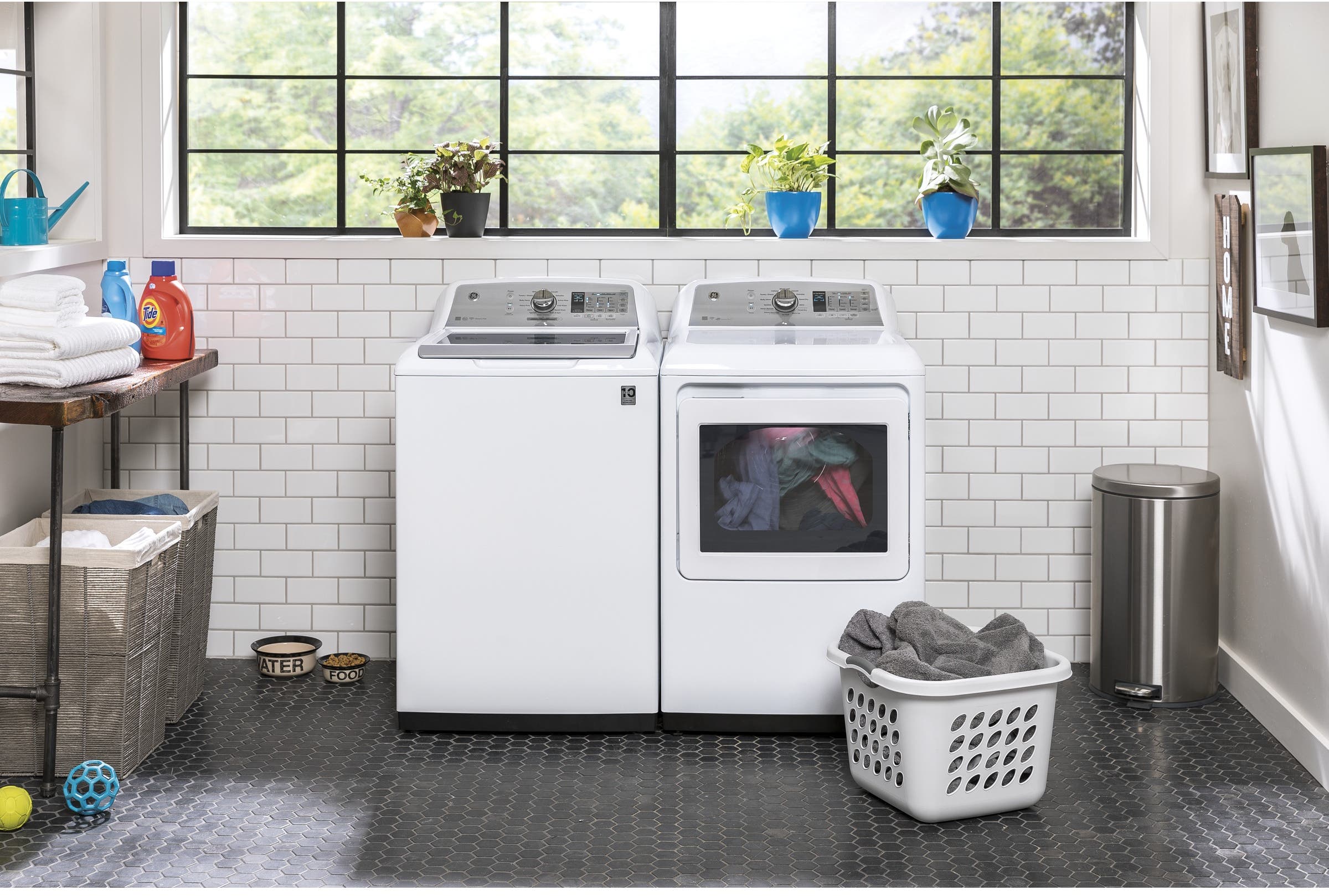 GE GTD75GCSLWS White with Silver