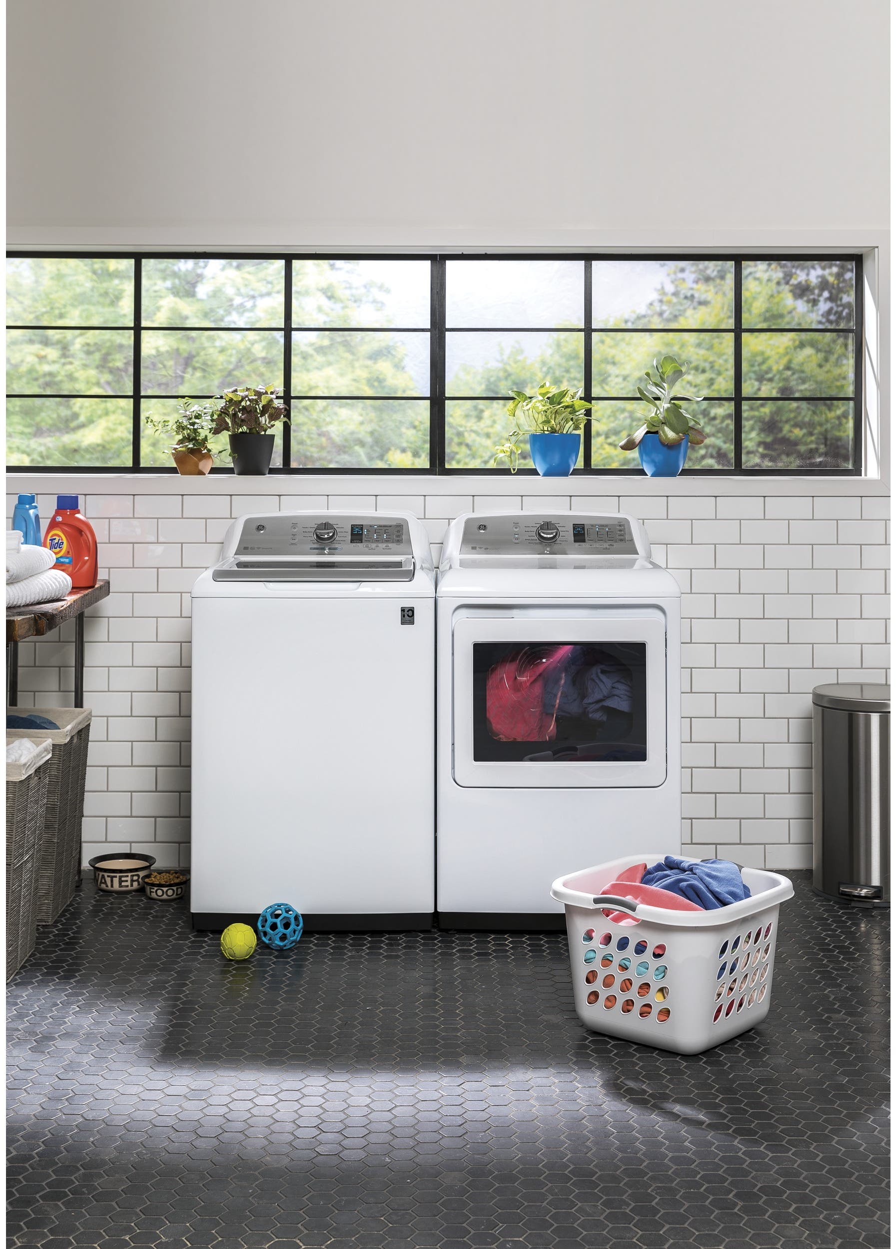 GE GTD75GCSLWS White with Silver